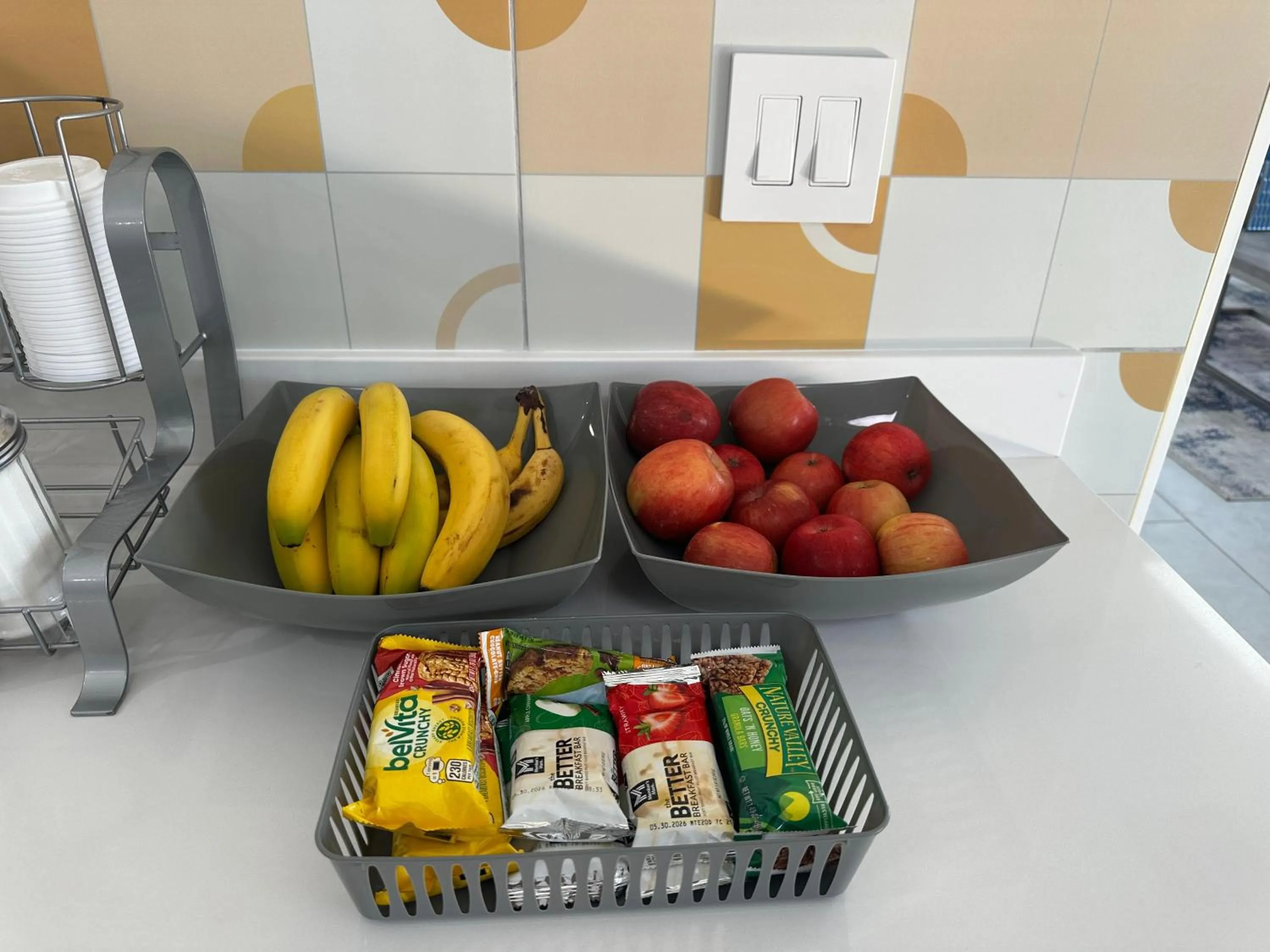 Breakfast in Days Inn & Suites by Wyndham Bossier City - Casino Area