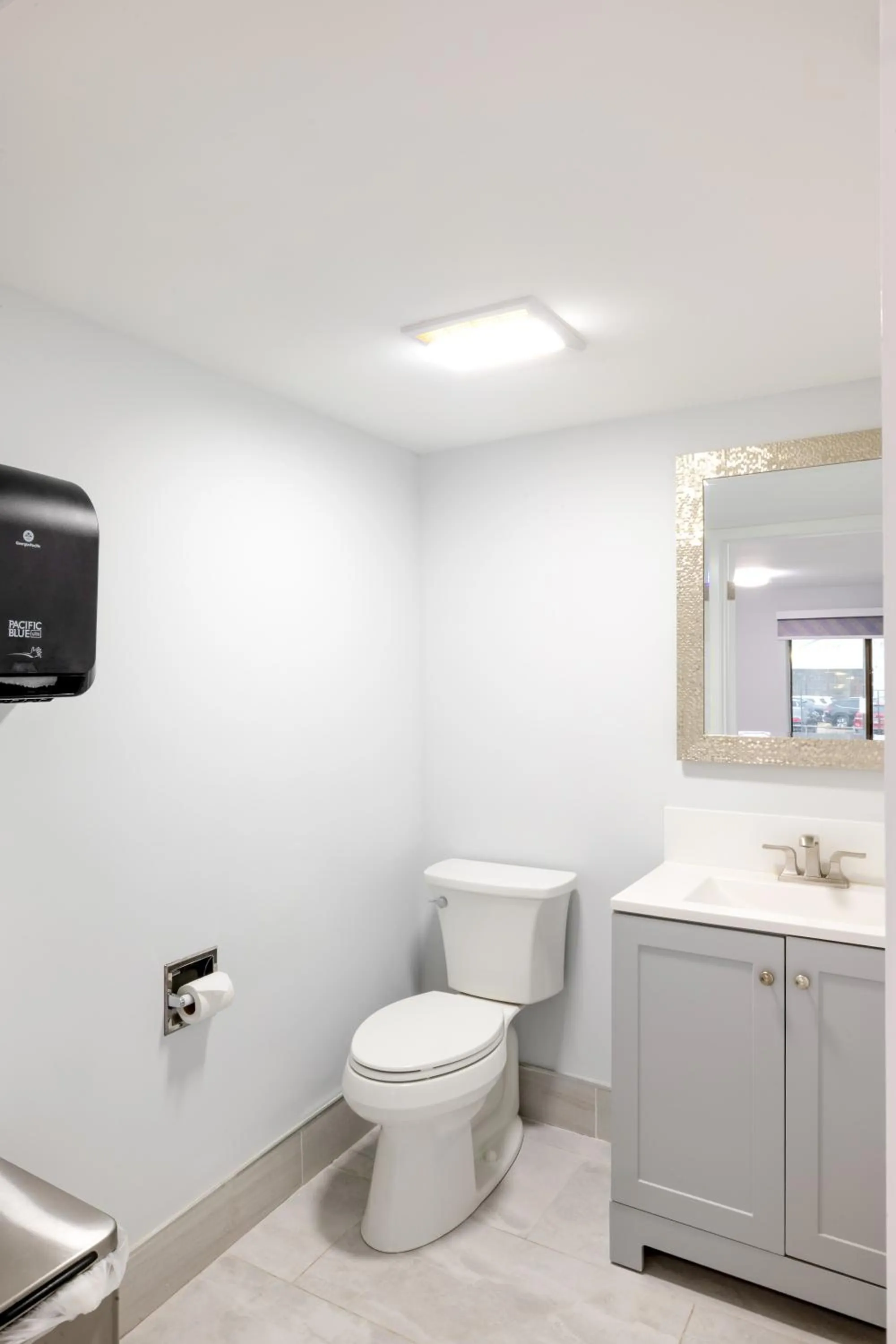 Bathroom in Days Inn & Suites by Wyndham Bossier City - Casino Area