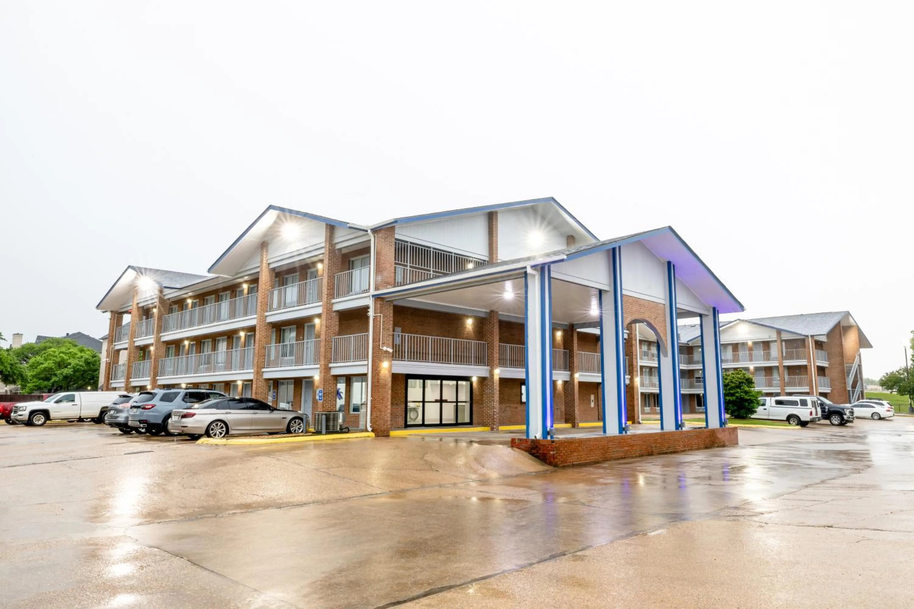 Days Inn & Suites by Wyndham Bossier City - Casino Area