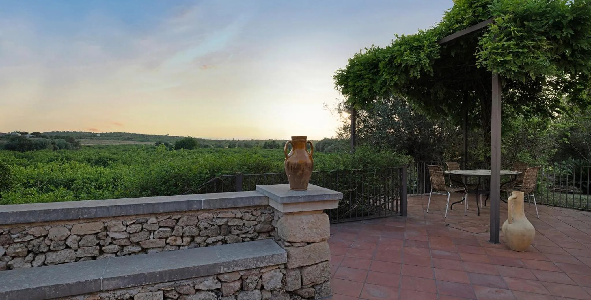Patio in Country House Calamosche