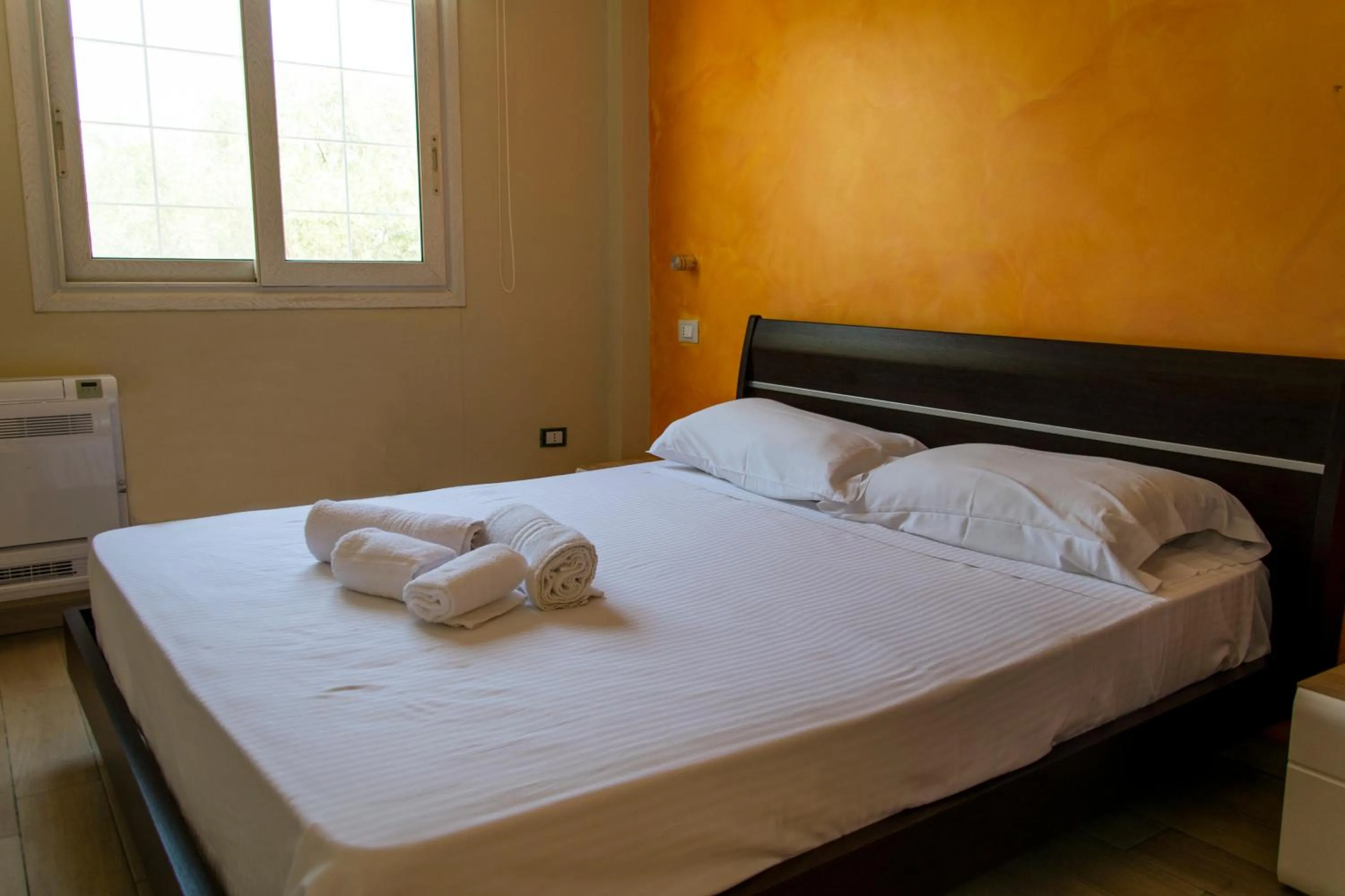 Bedroom, Bed in Country House Calamosche