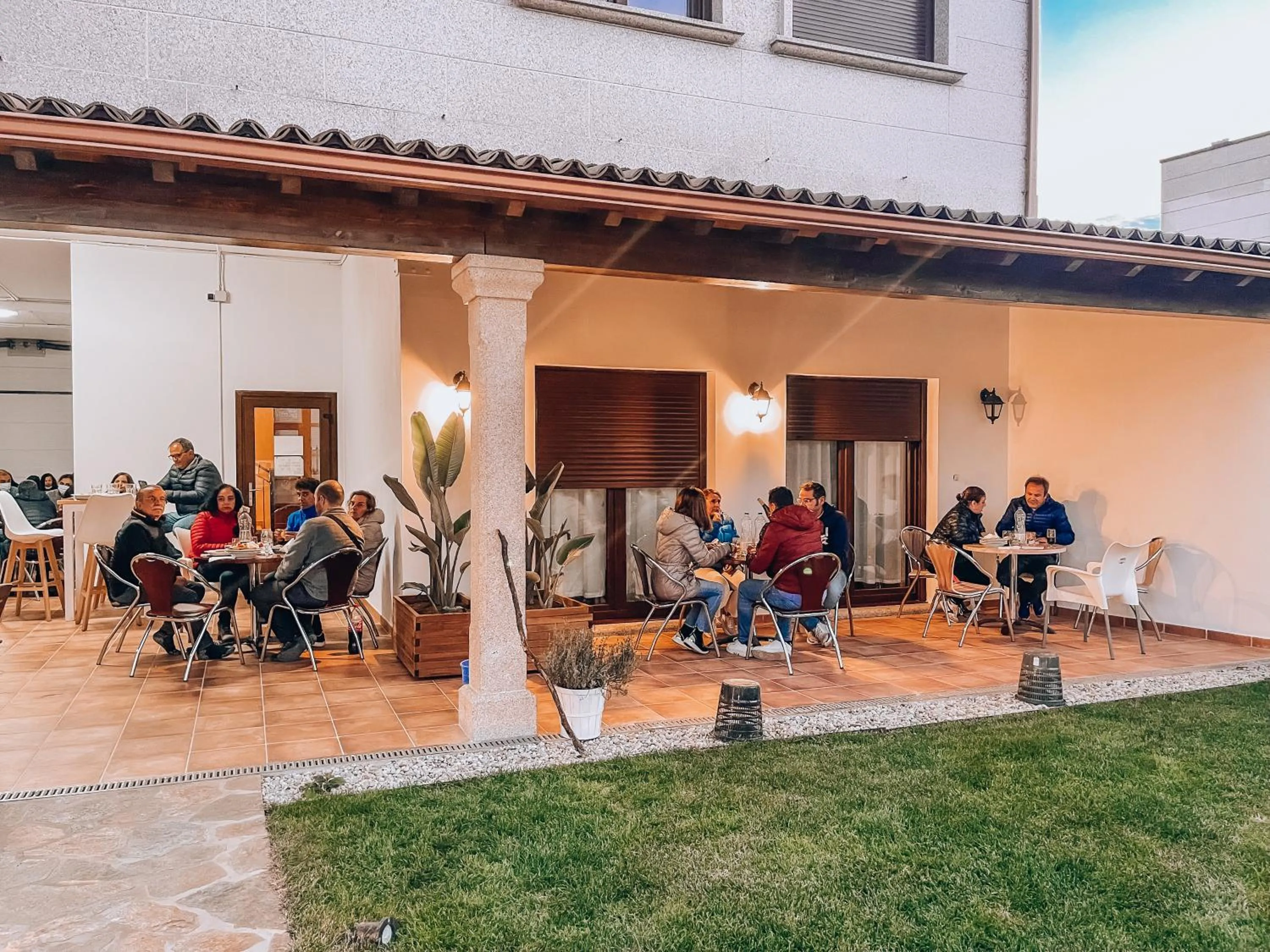 People in Villa Galicia