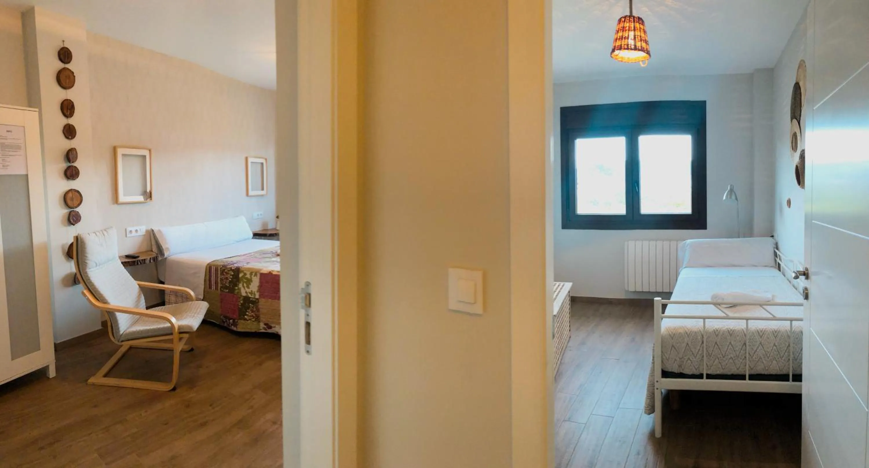 Photo of the whole room, Bed in Villa Galicia