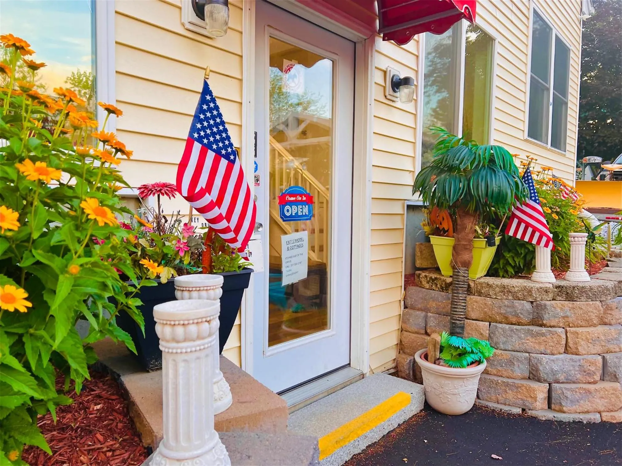 Property building in Exit 5 Resort & Condominium