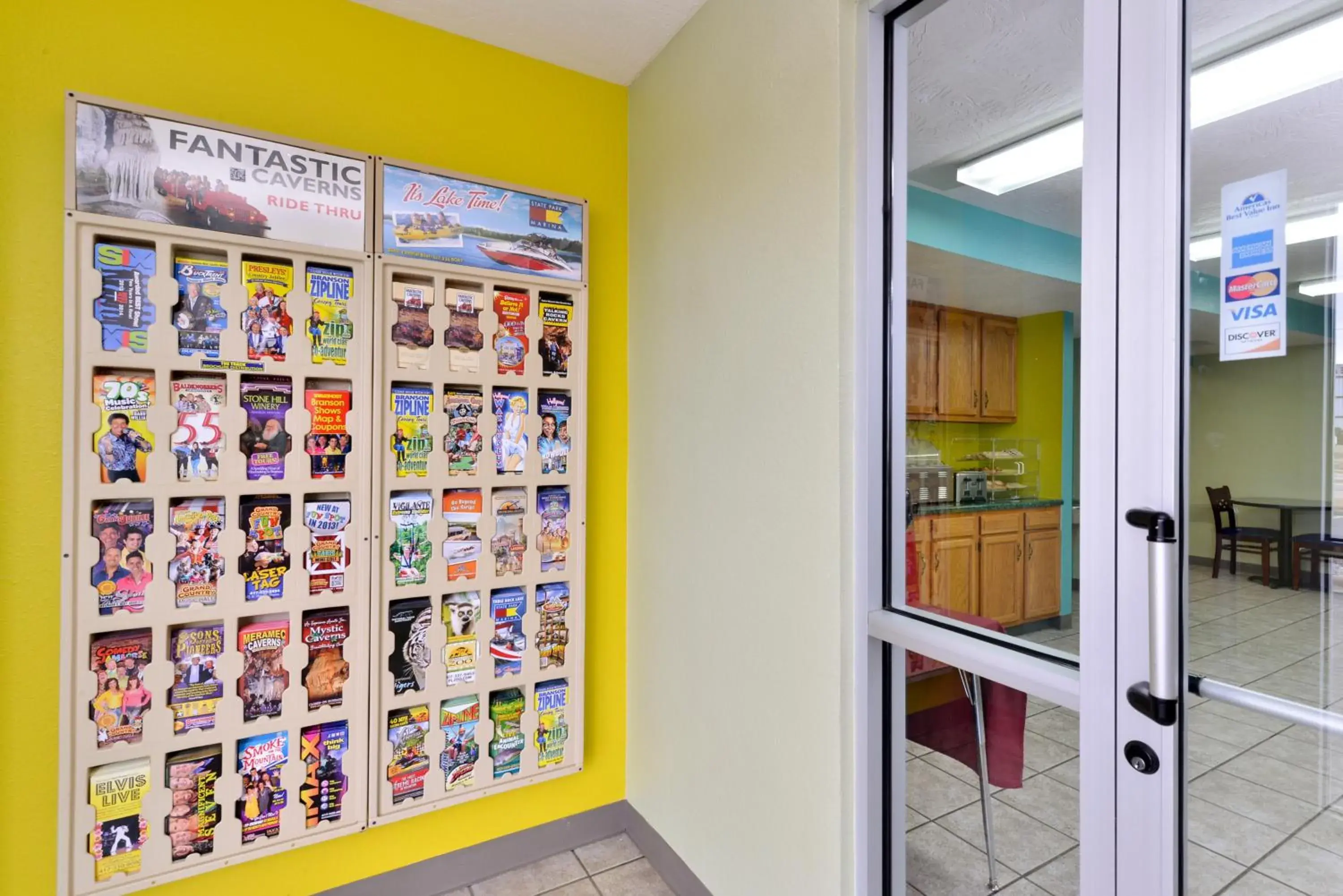 Facade/entrance in Americas Best Value Inn - Seymour Facade/entrance in Americas Best Value Inn - Seymour