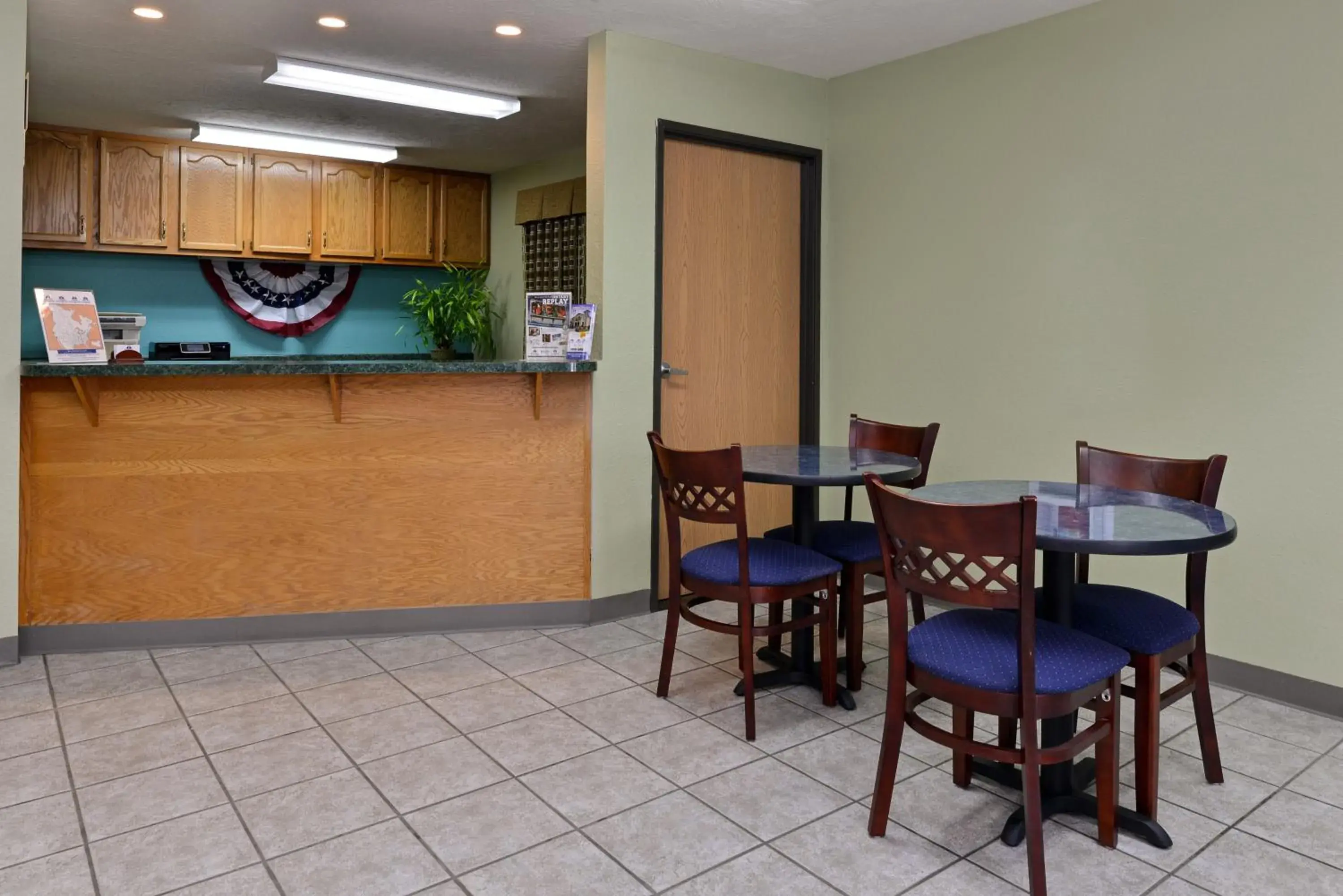 Lobby or reception in Americas Best Value Inn - Seymour Lobby or reception in Americas Best Value Inn - Seymour