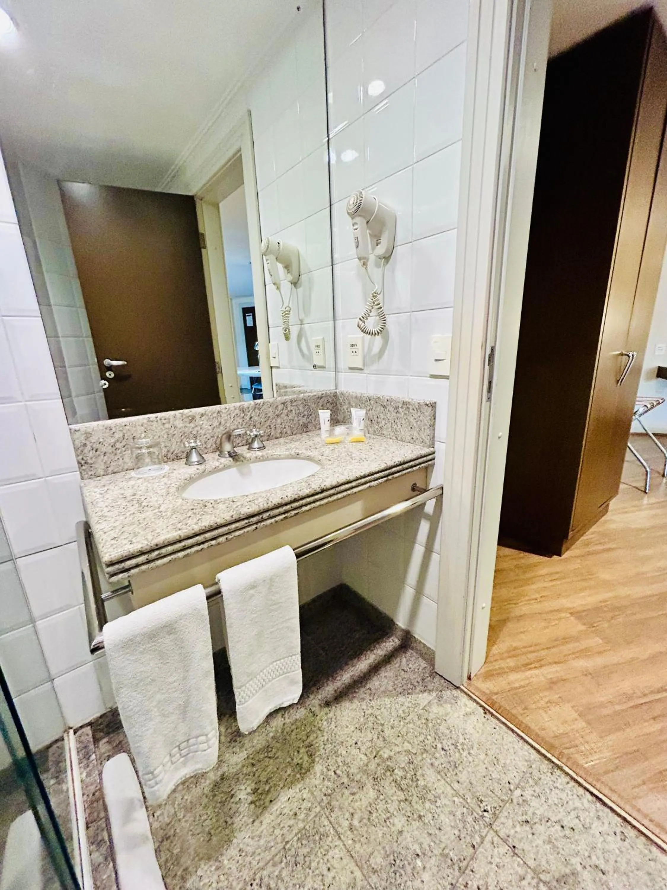 Bathroom in Blue Tree Towers Joinville