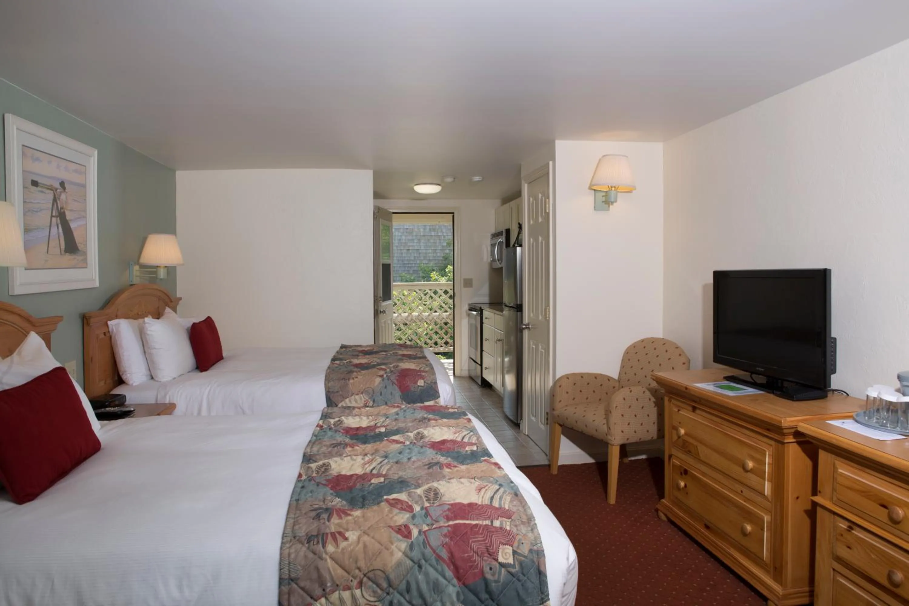 Photo of the whole room, Bed in The Corsair & Cross Rip Oceanfront