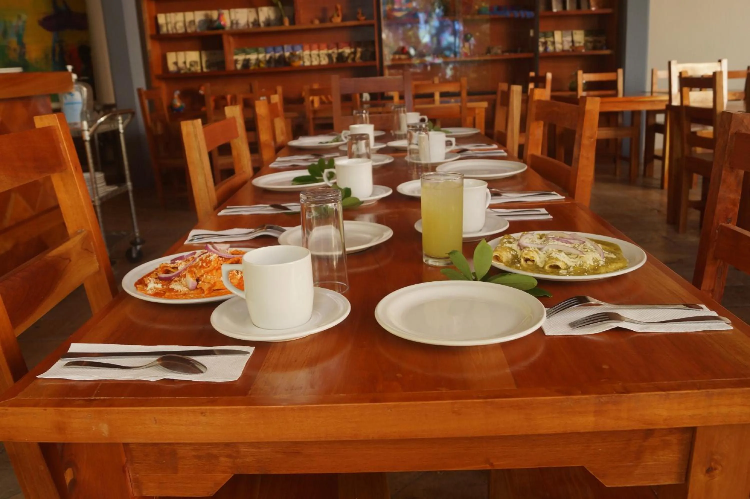 Restaurant/places to eat in Axkan Arte Hotel Tuxtla