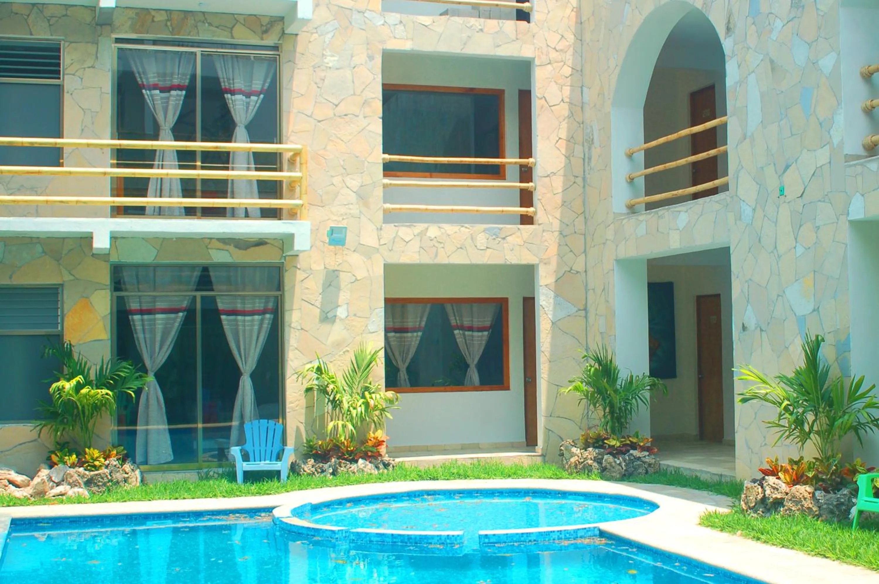 Pool view in Axkan Arte Hotel Tuxtla