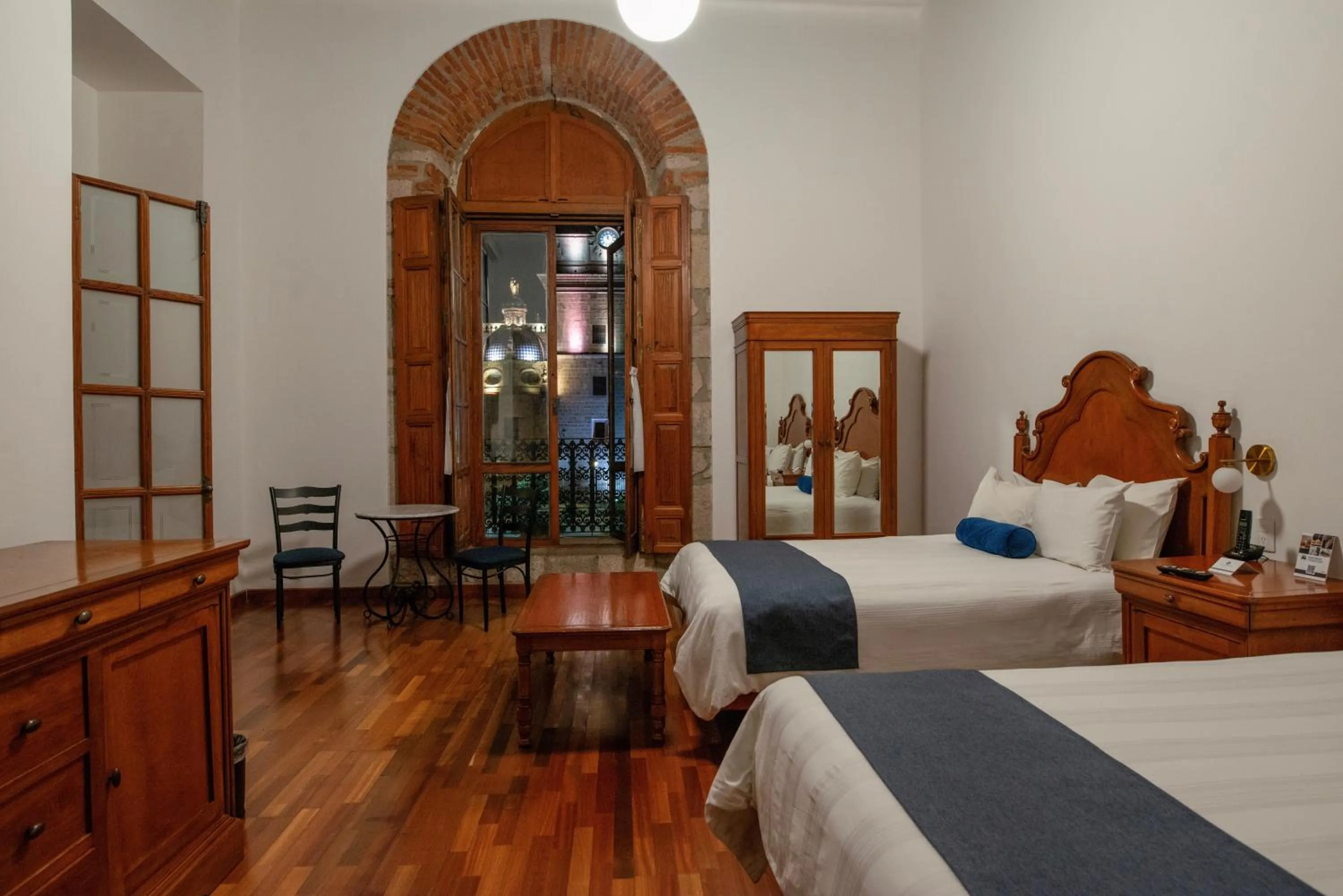 Photo of the whole room, Bed in Hotel Los Juaninos