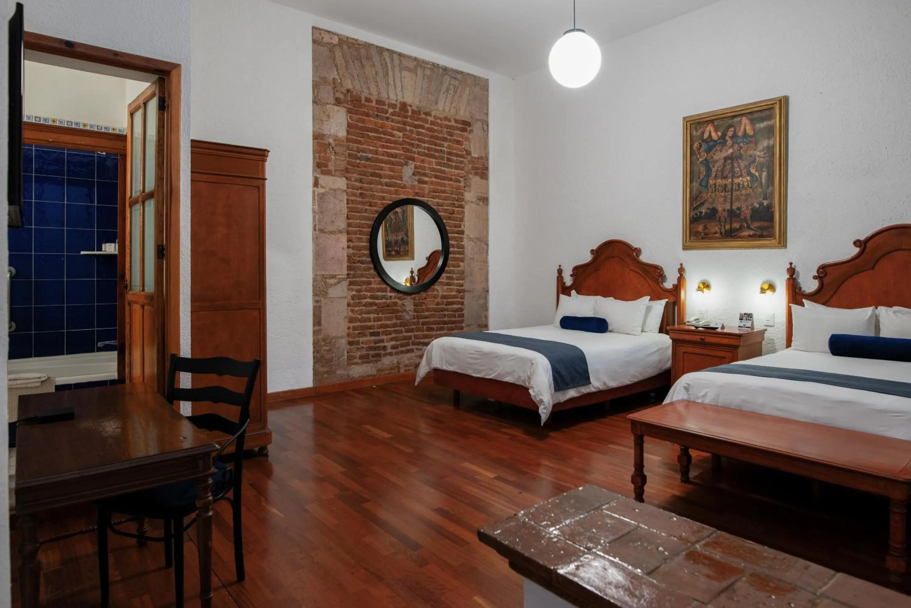 Photo of the whole room, Bed in Hotel Los Juaninos