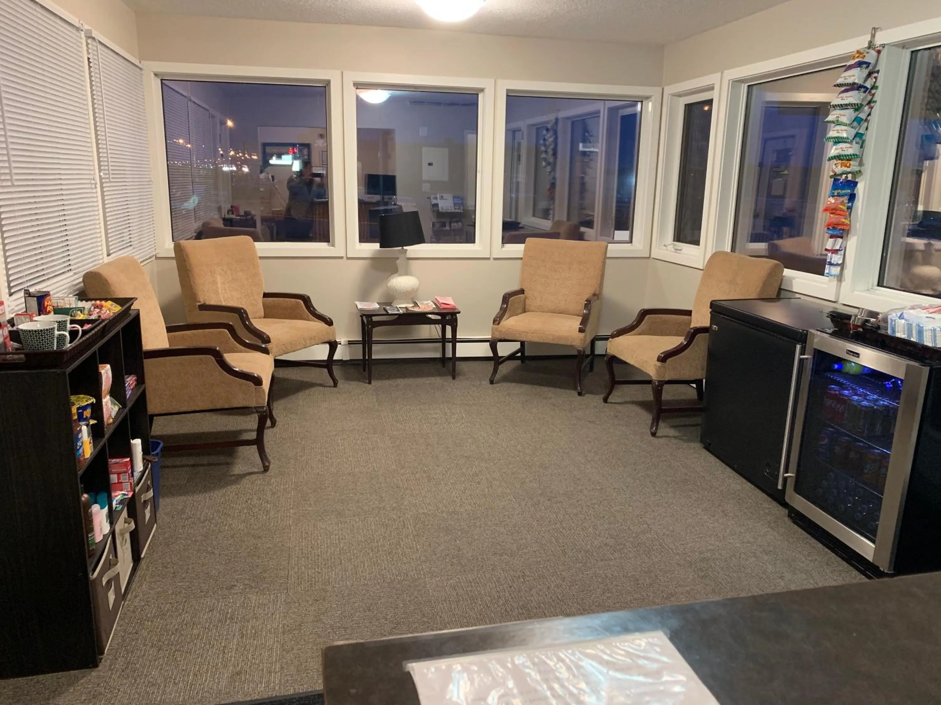 Lobby or reception in Airways Motel