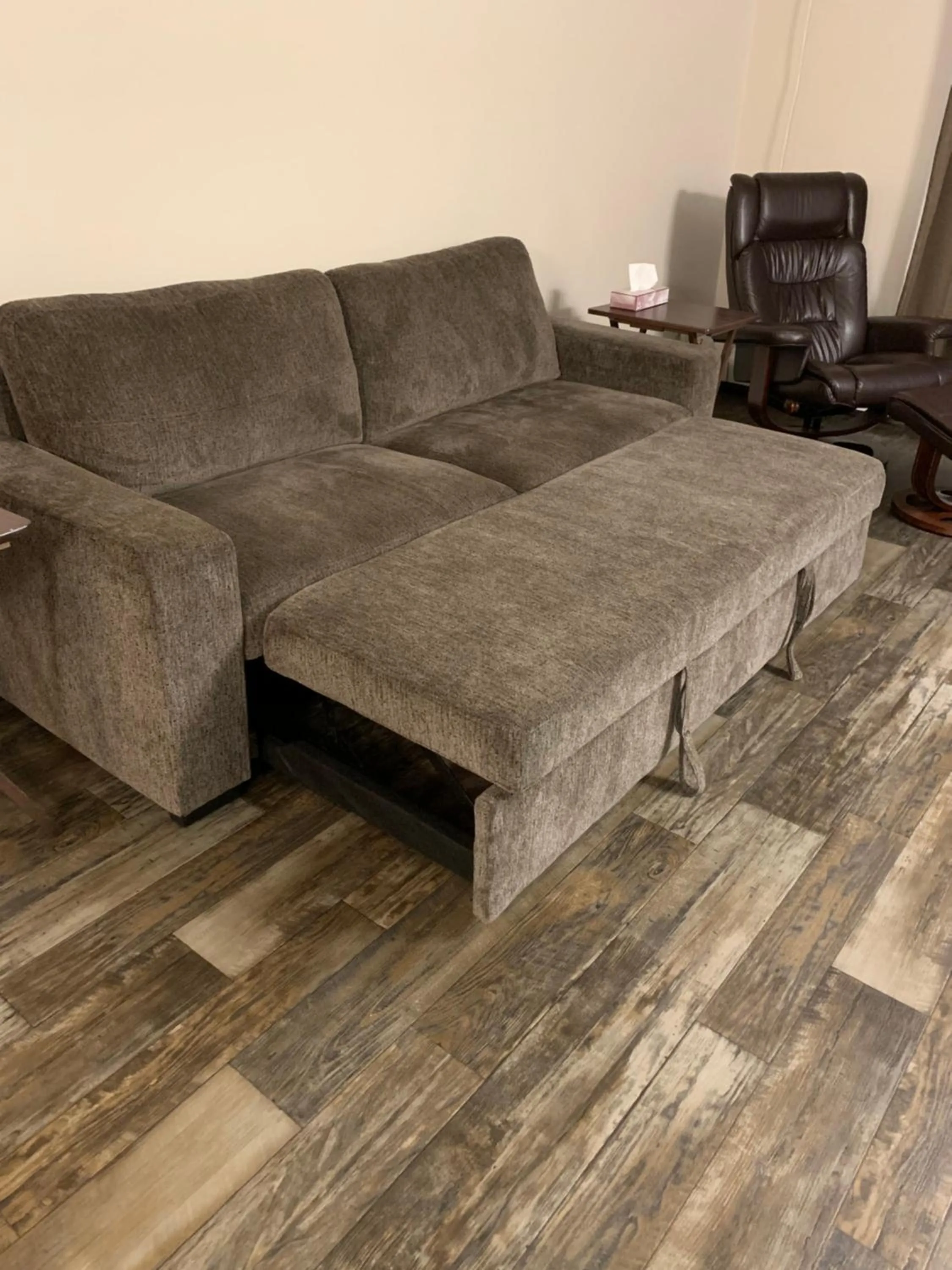 Living room in Airways Motel