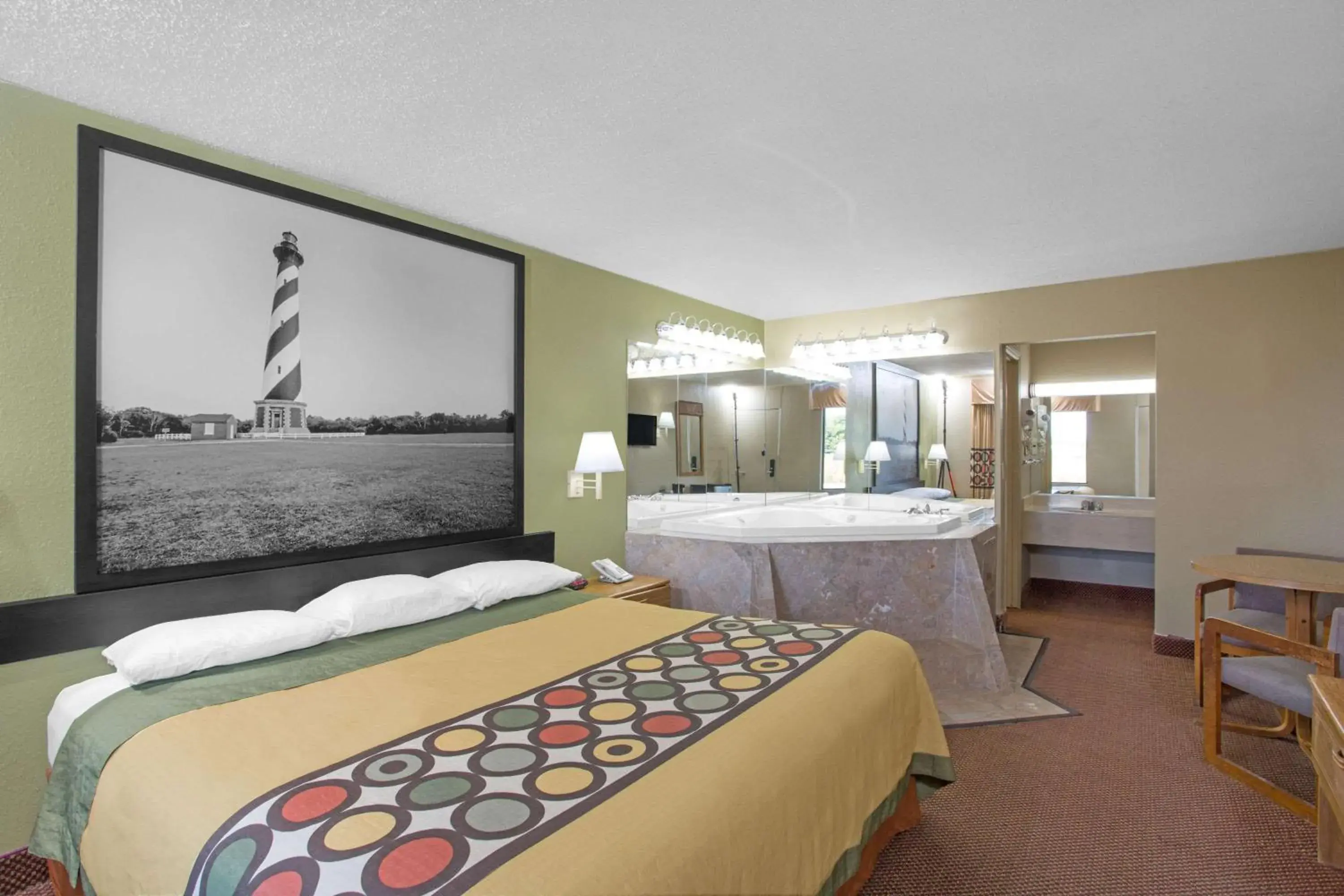 Photo of the whole room, Bed in Super 8 by Wyndham Dunn Photo of the whole room, Bed in Super 8 by Wyndham Dunn