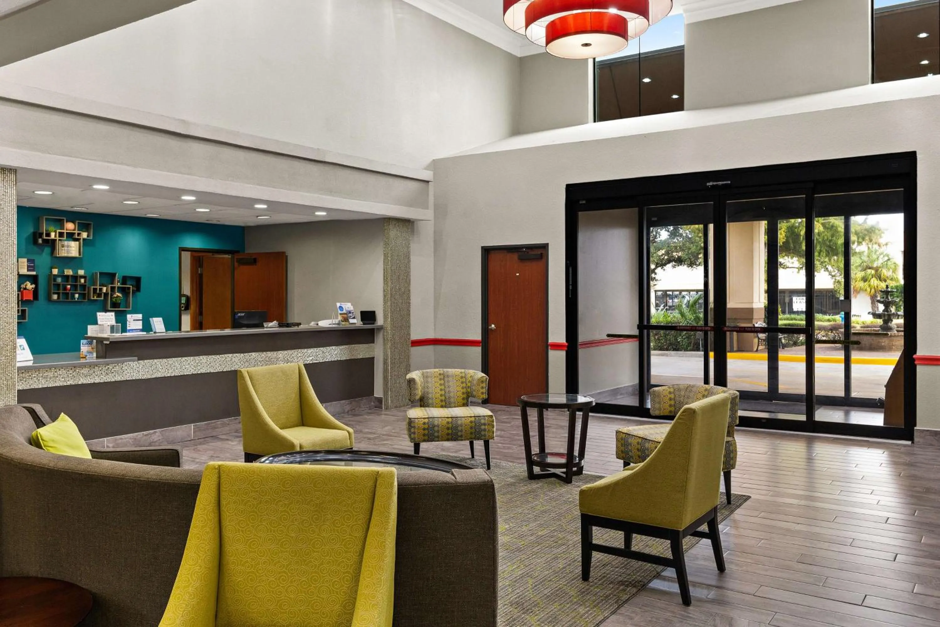 Lobby or reception in Best Western Galleria Inn & Suites