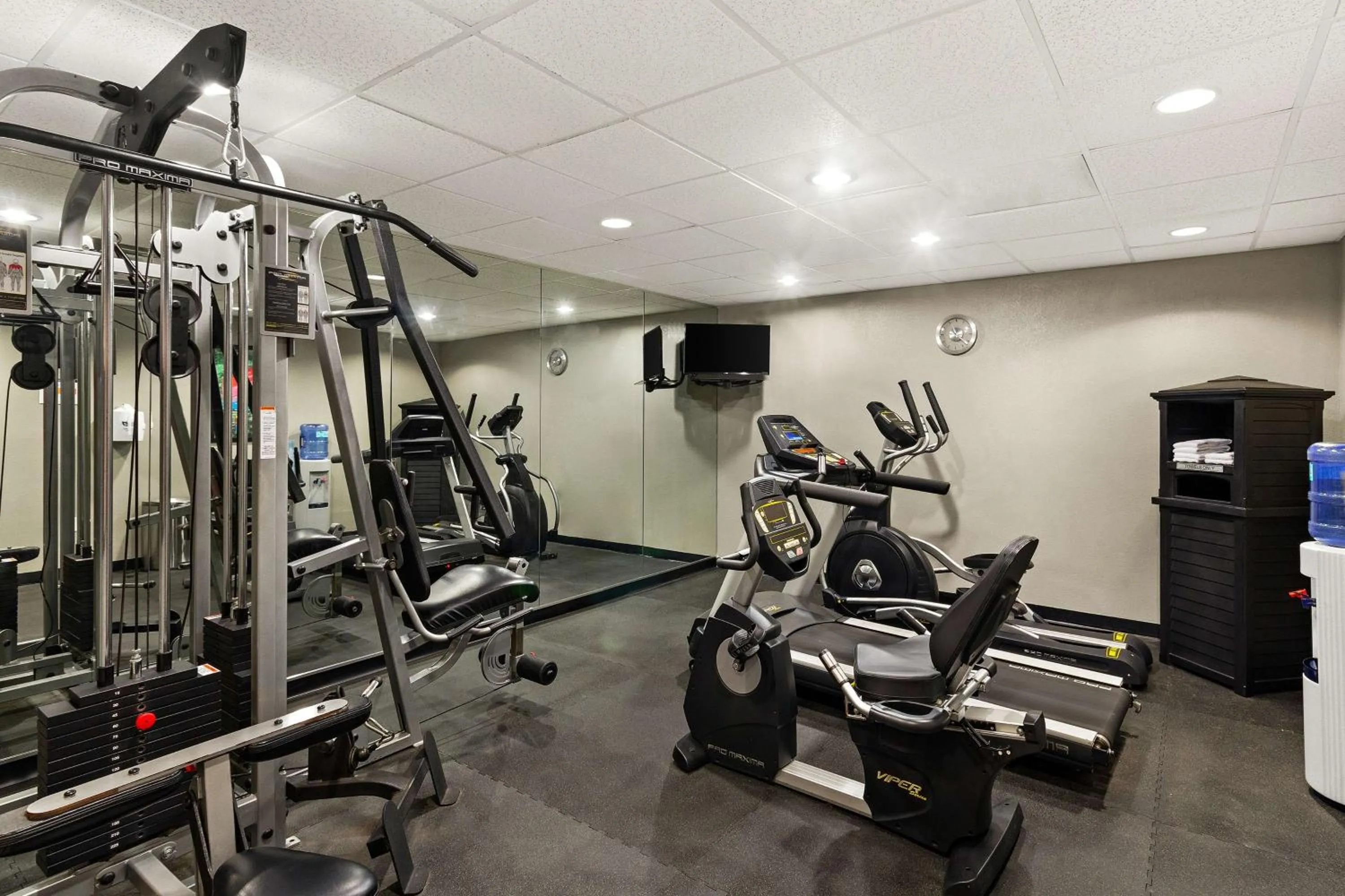 Fitness centre/facilities in Best Western Galleria Inn & Suites