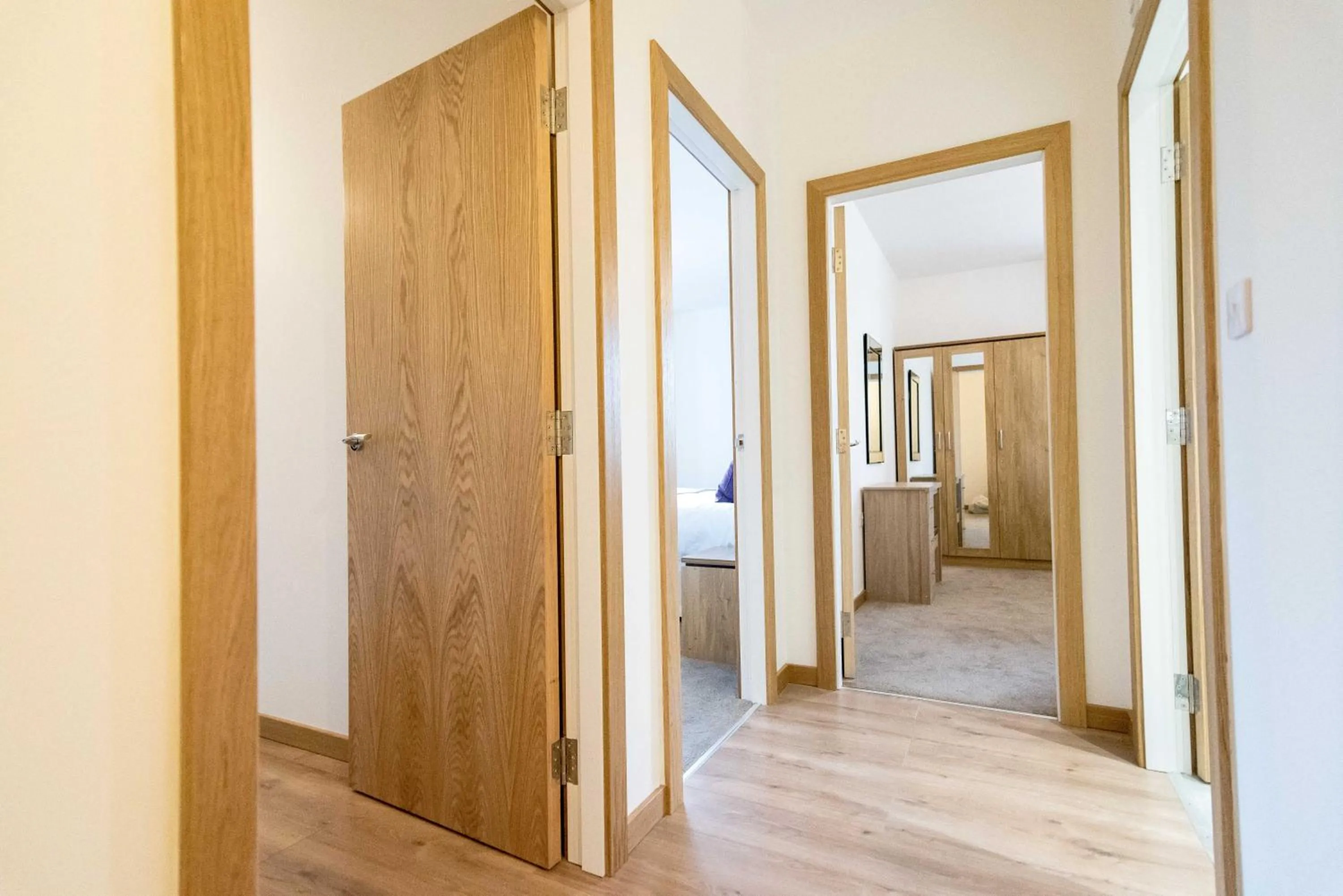 Other, Bed in Comfortable 2BR Swindon Long Stay