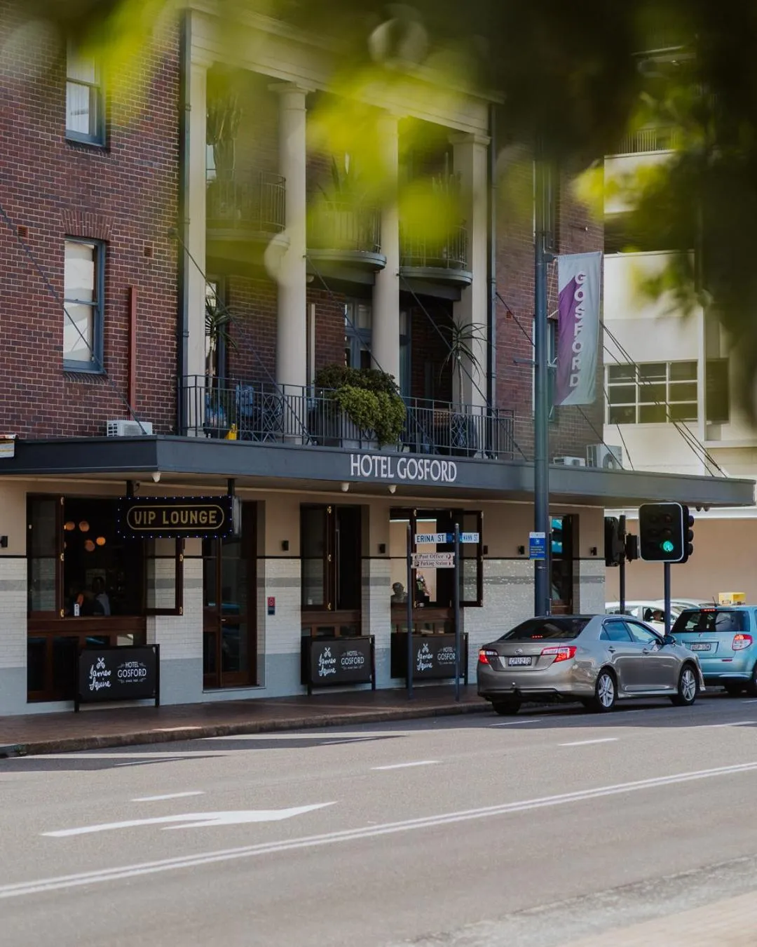 Property building in Hotel Gosford