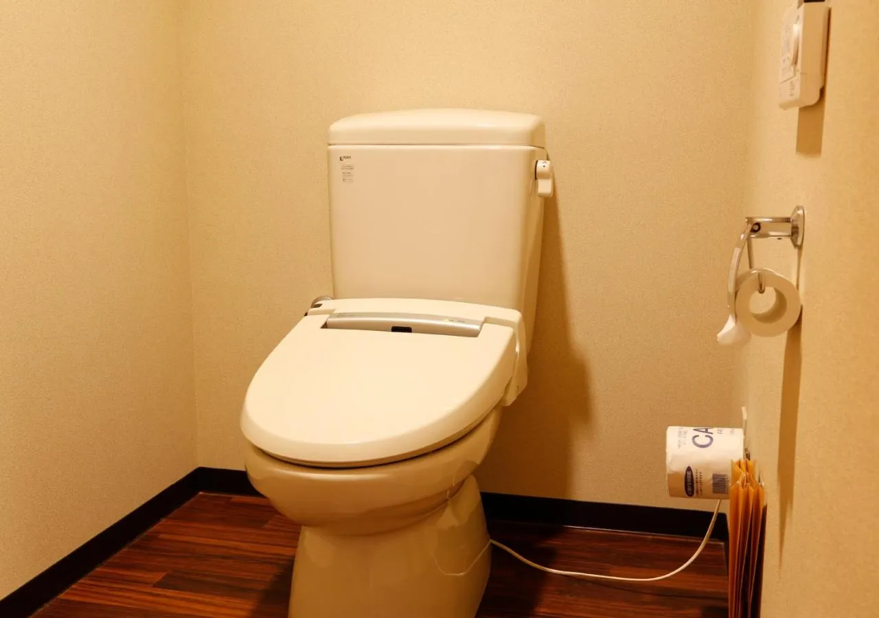 Toilet in Shimahana