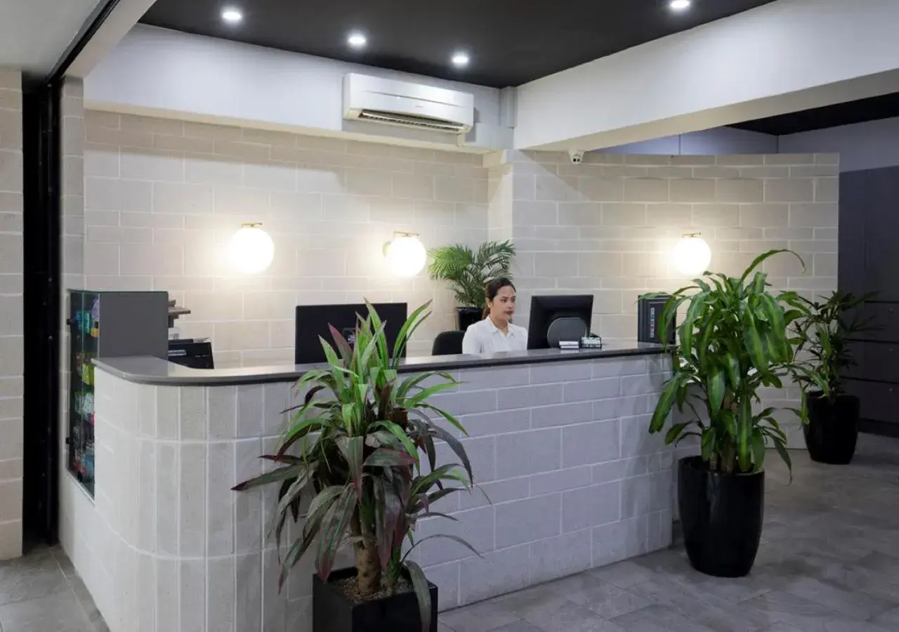 Restaurant/places to eat in The Metropolitan Spring Hill Restaurant/places to eat in The Metropolitan Spring Hill