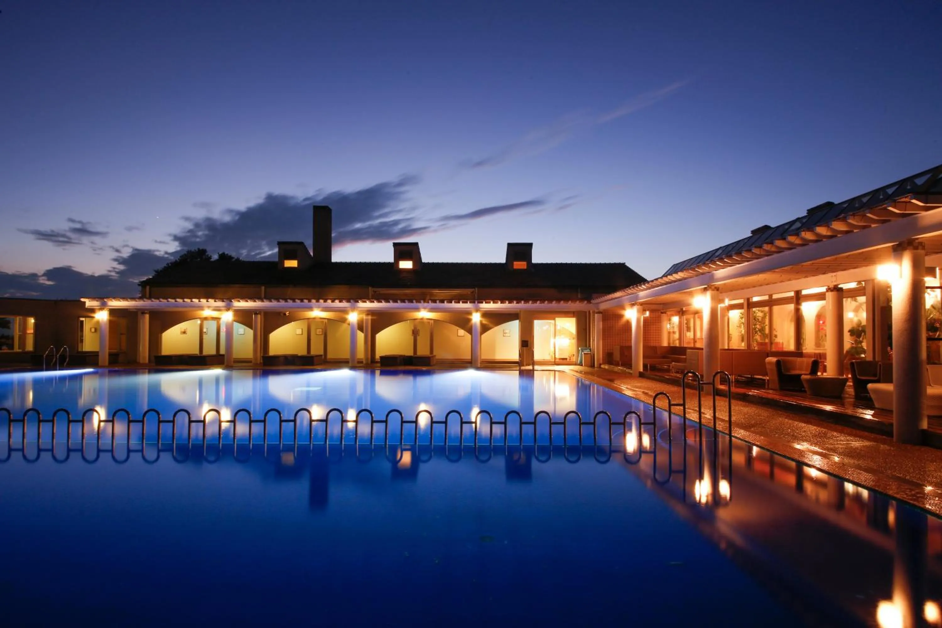 Swimming pool in Plaza Awajishima