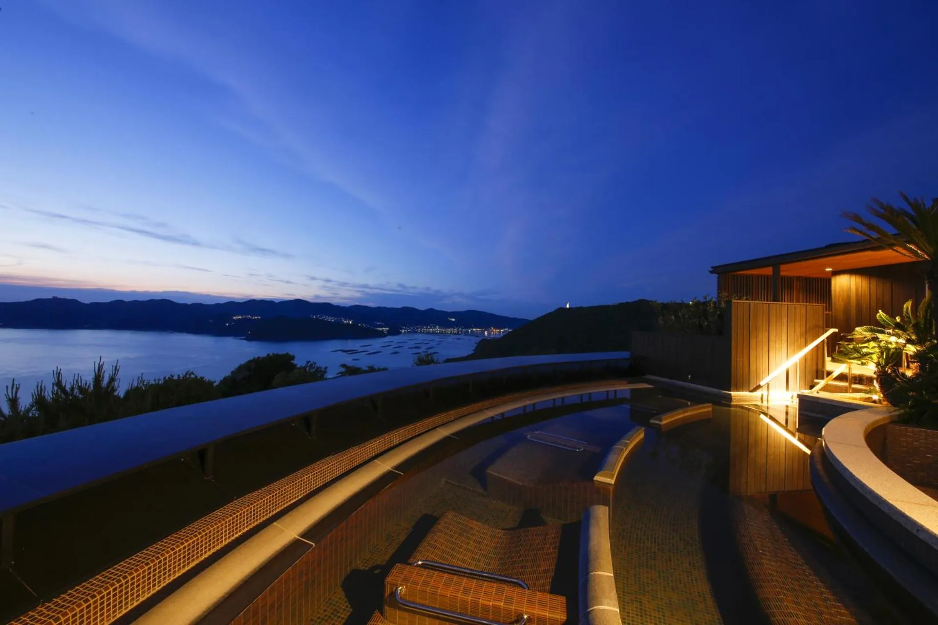 Hot Spring Bath in Plaza Awajishima