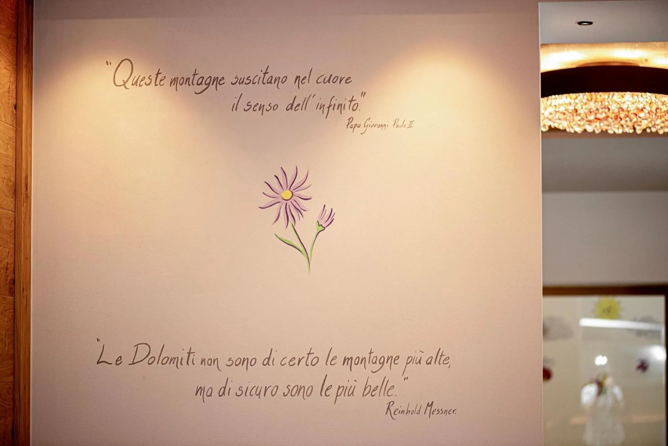 Decorative detail in Chalet Aster