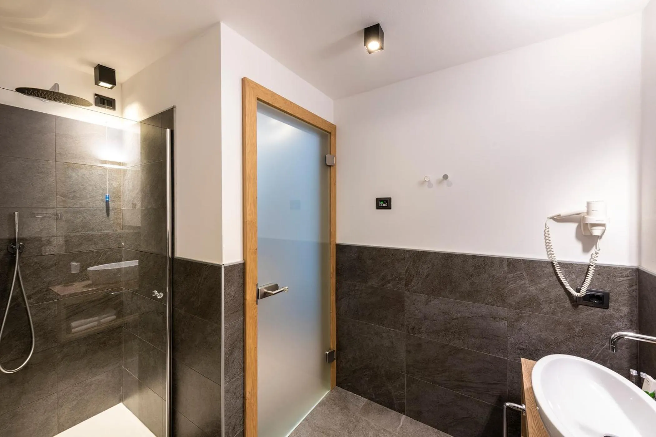 Bathroom in Chalet Aster