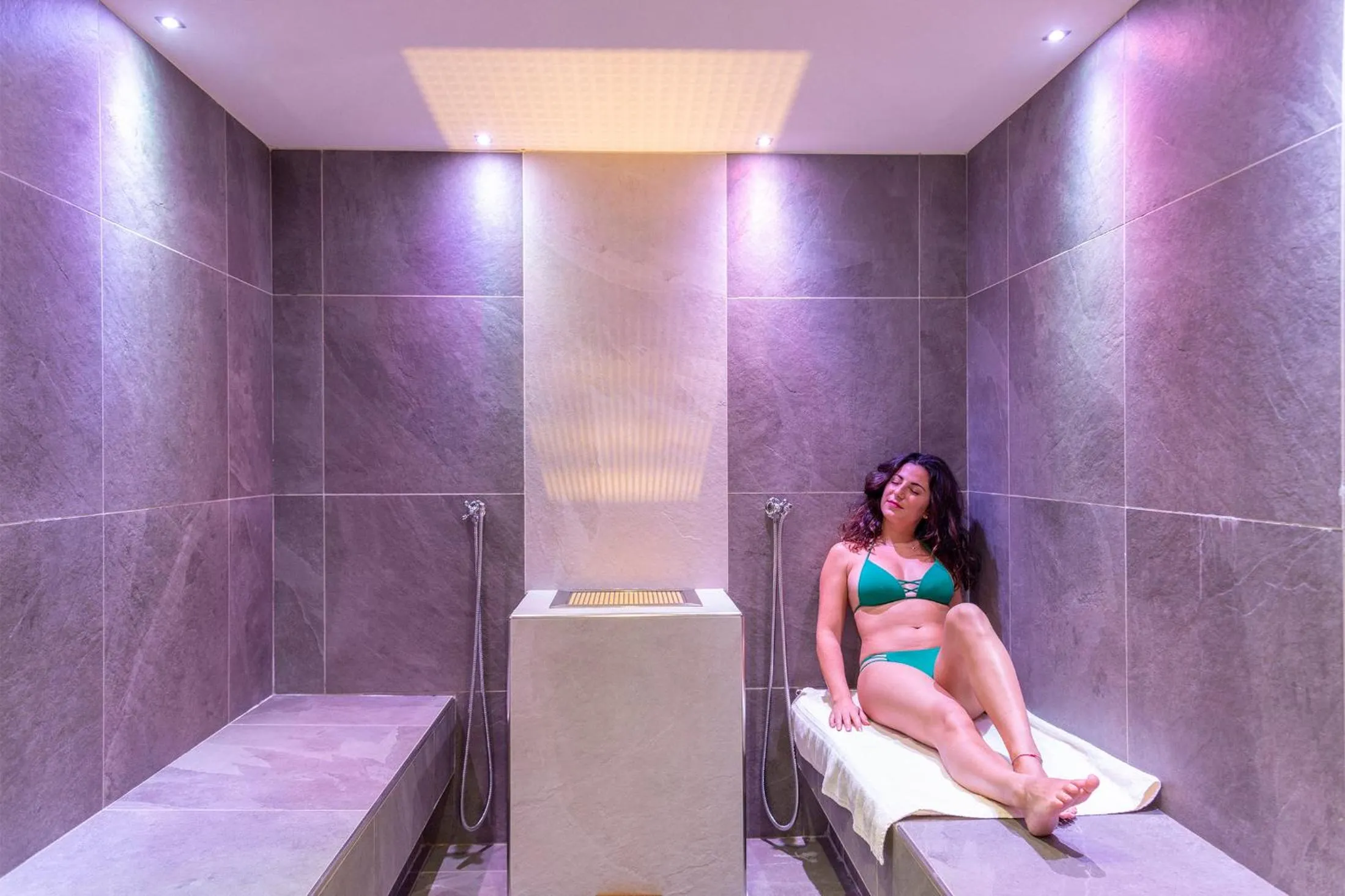 Steam room in Chalet Aster