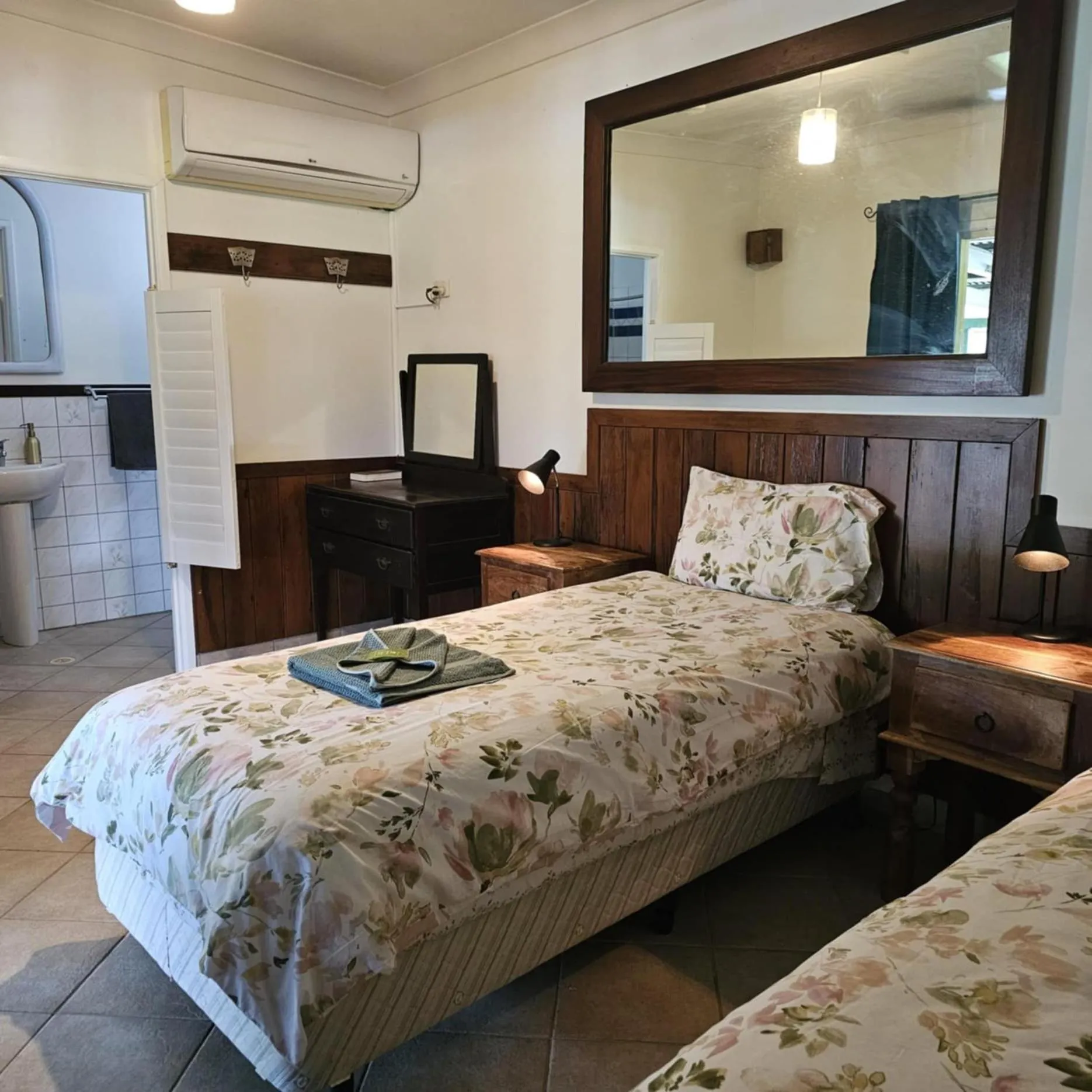 Bed in Daintree Riverview Lodges