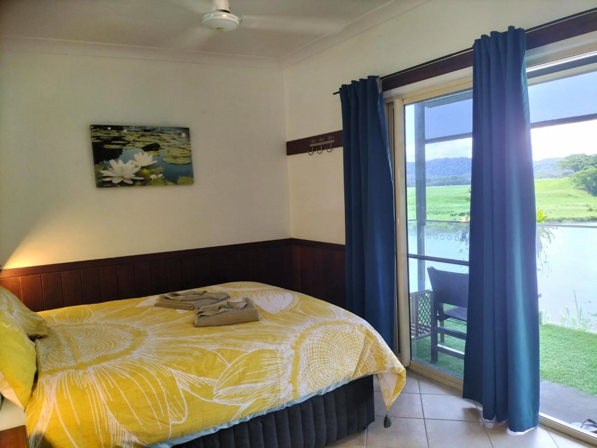 Bed in Daintree Riverview Lodges