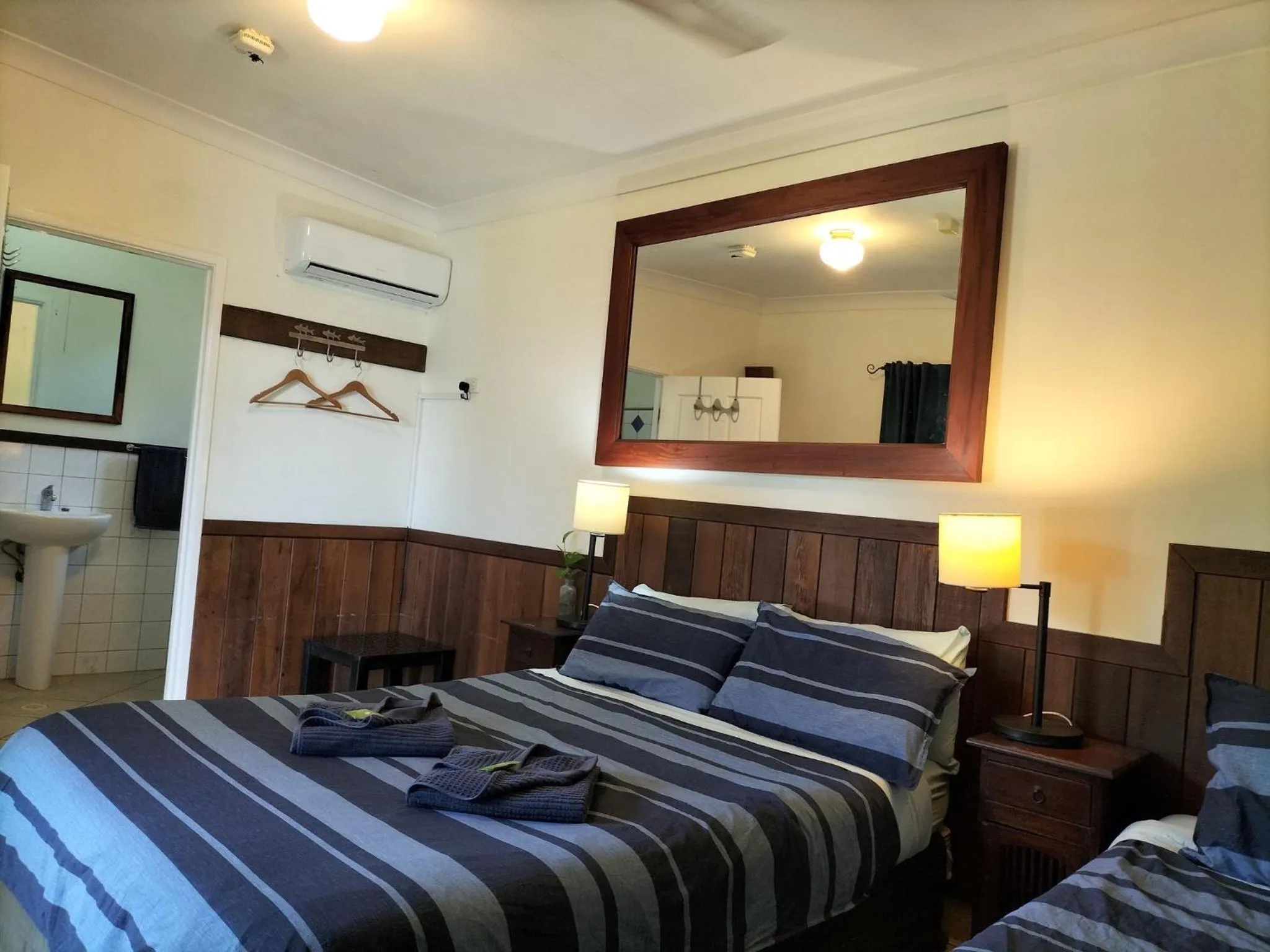 Bed in Daintree Riverview Lodges