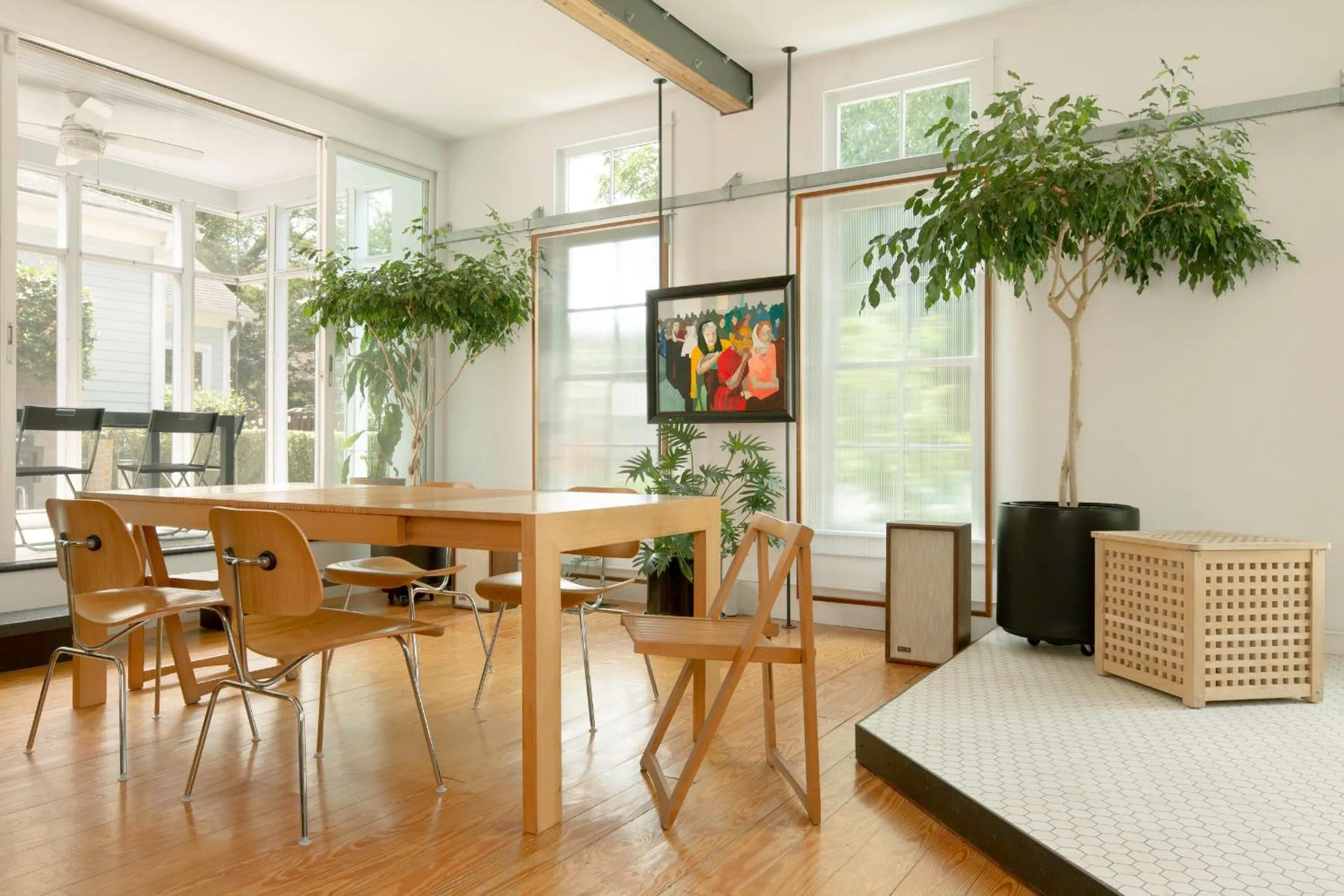 Business facilities in THE STORE