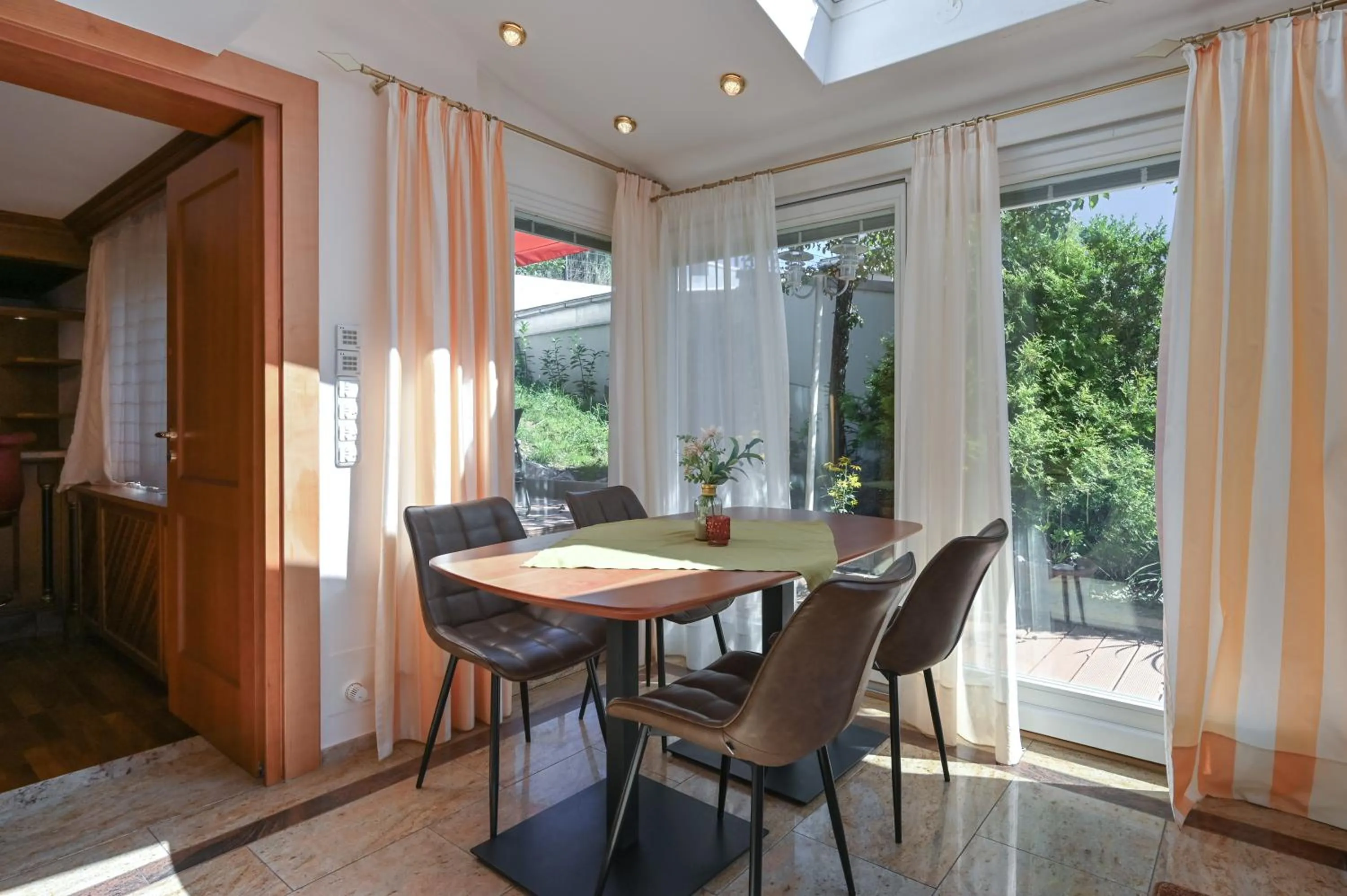 Dining area in Hotel San Marco