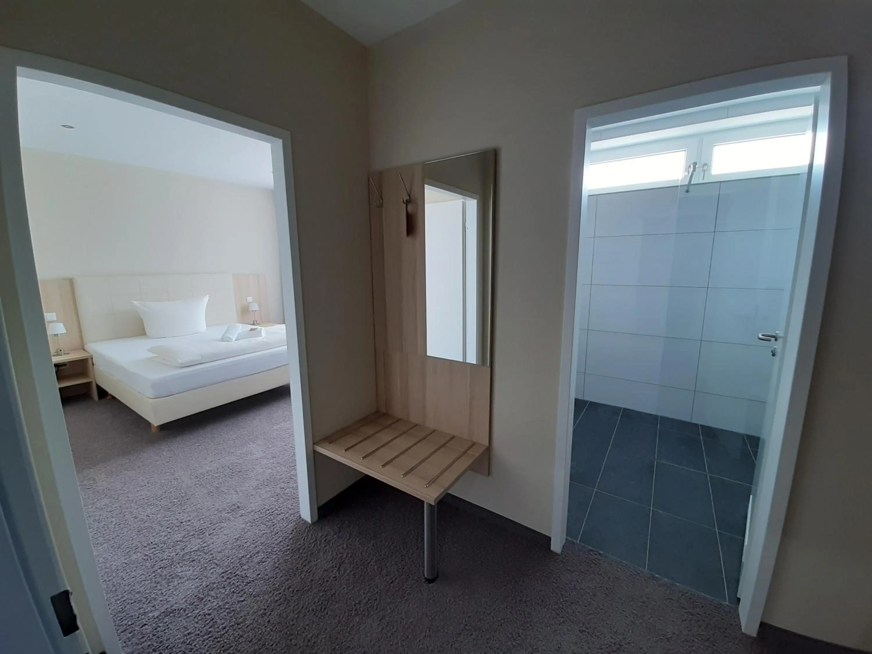 Photo of the whole room, Bed in Hotel Siebenschläfer am Wasserturm