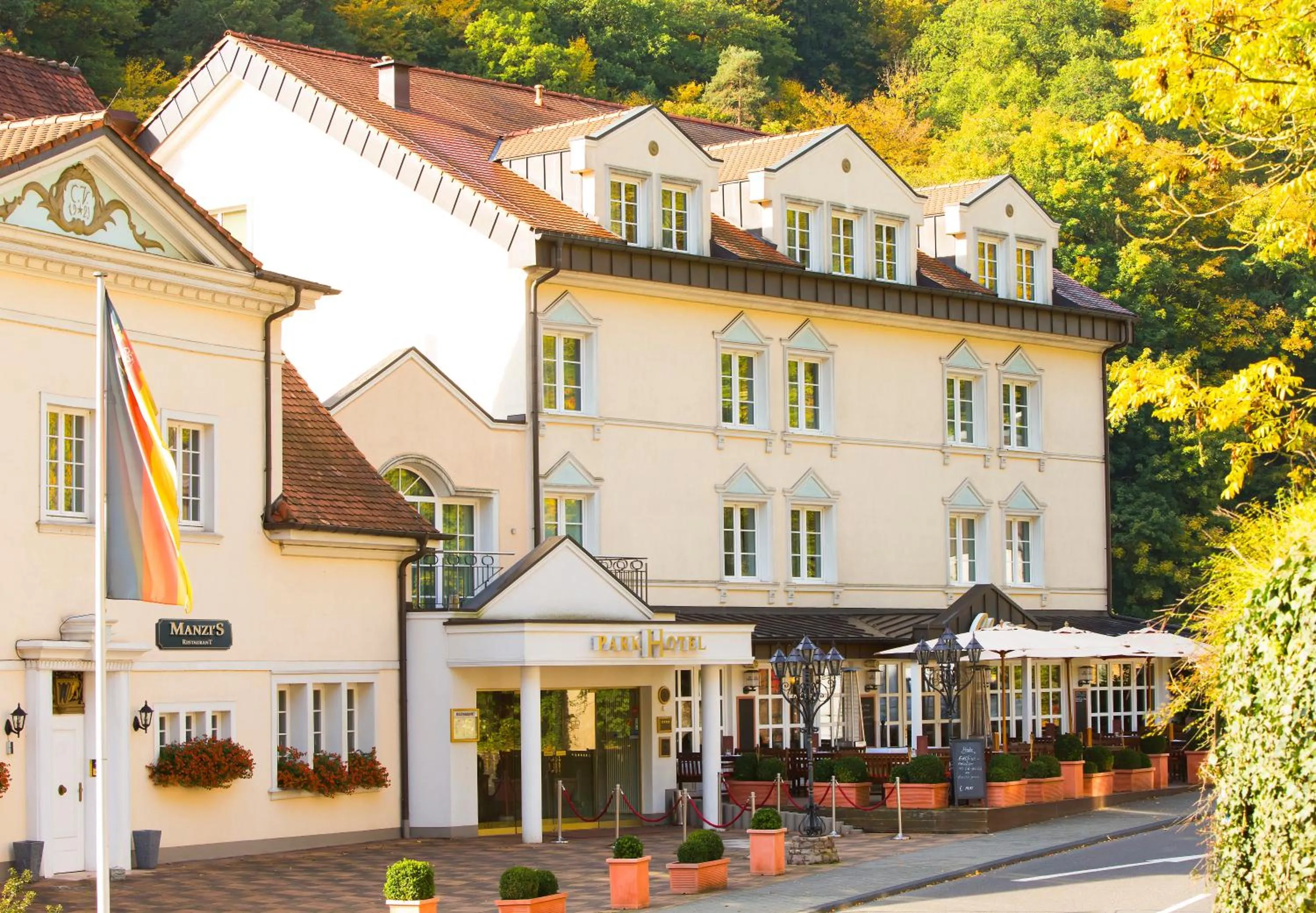 Facade/entrance in Parkhotel Idar-Oberstein