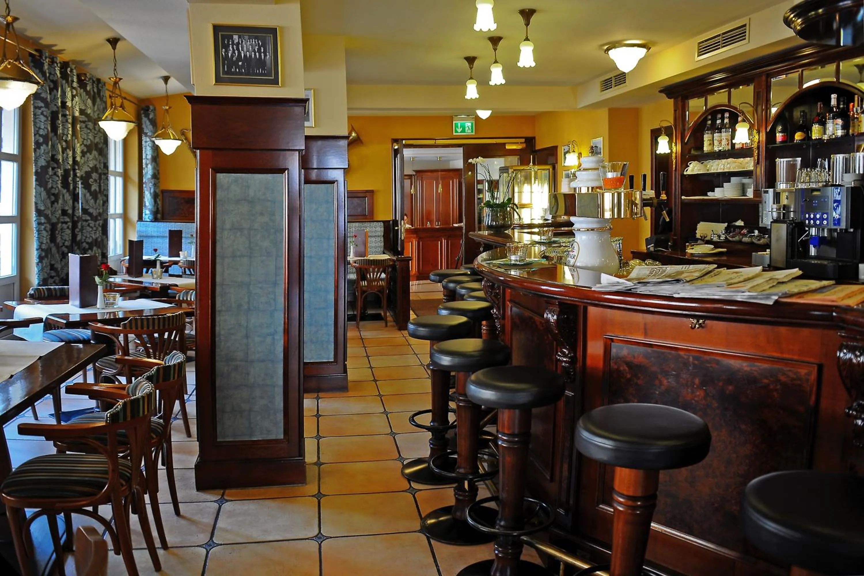 Restaurant/places to eat in Parkhotel Idar-Oberstein