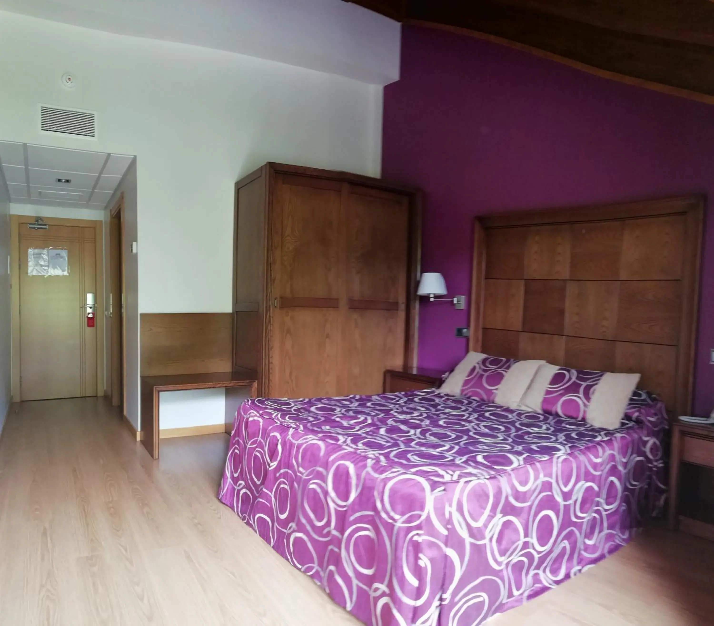 Decorative detail, Bed in Hotel Casa Chuldian Decorative detail, Bed in Hotel Casa Chuldian