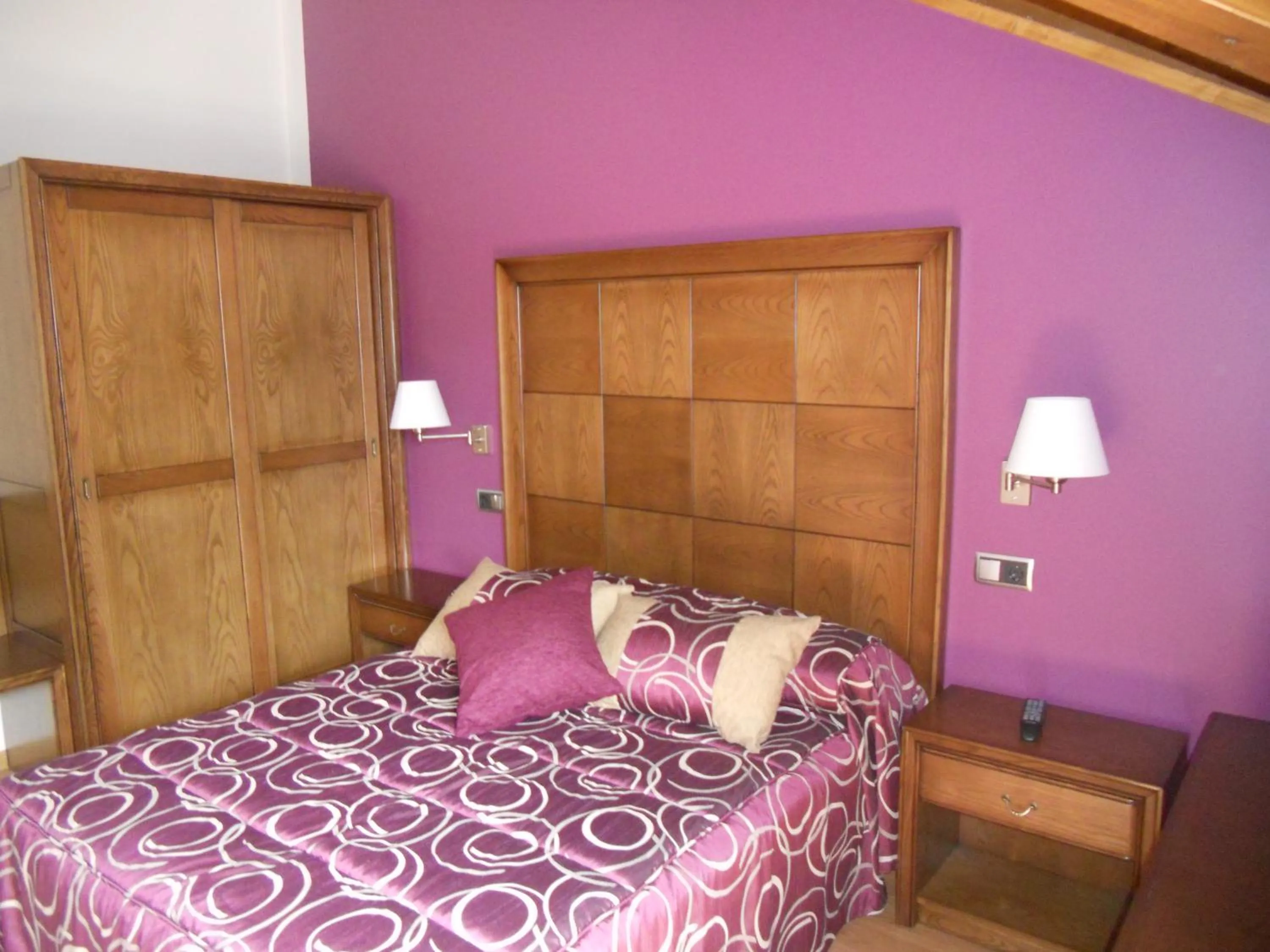 Photo of the whole room, Bed in Hotel Casa Chuldian