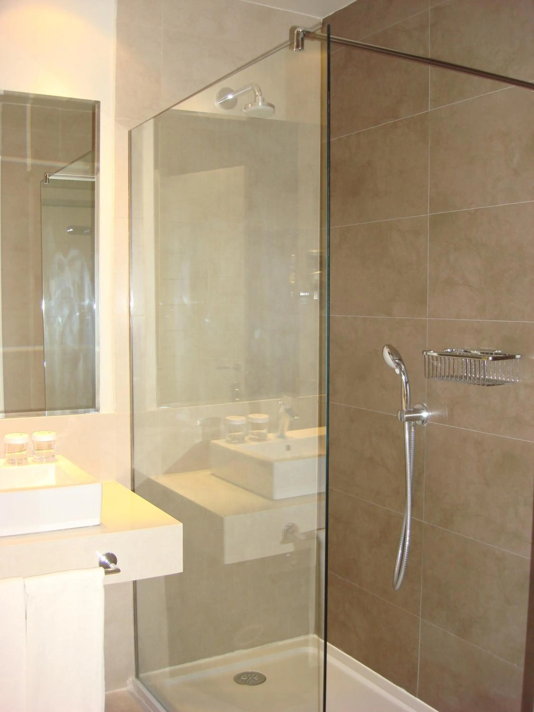 Bathroom in Vincci Valdecañas Golf