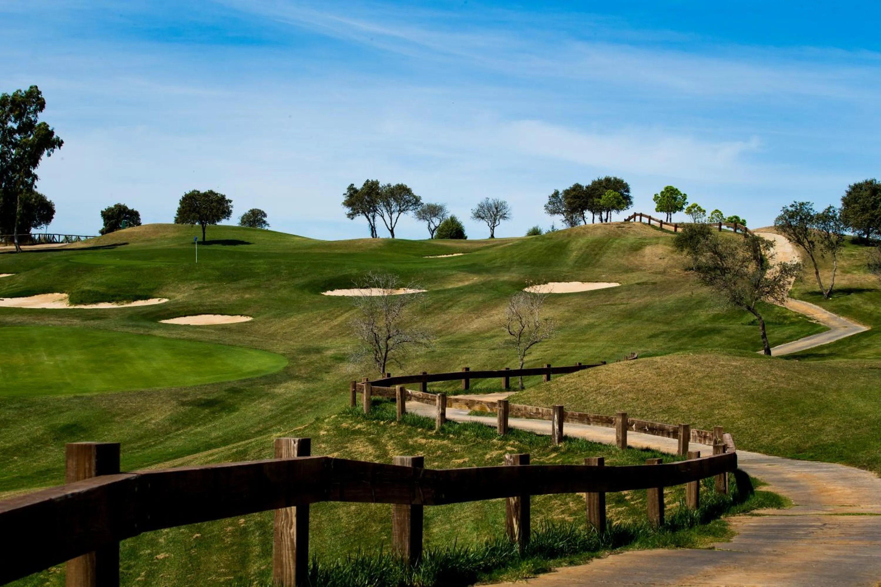 Activities in Vincci Valdecañas Golf