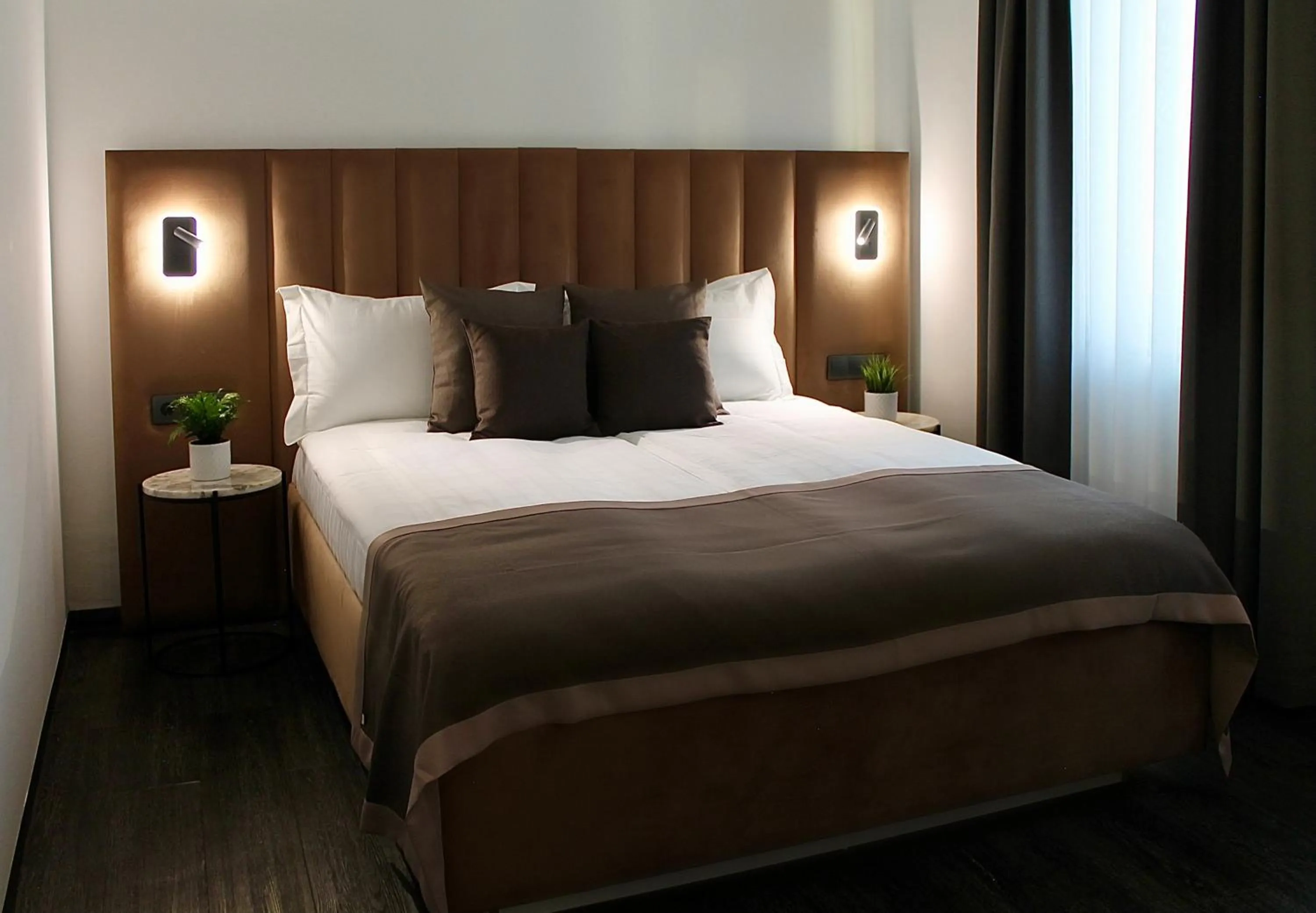 Photo of the whole room, Bed in Bayer's City Hotel