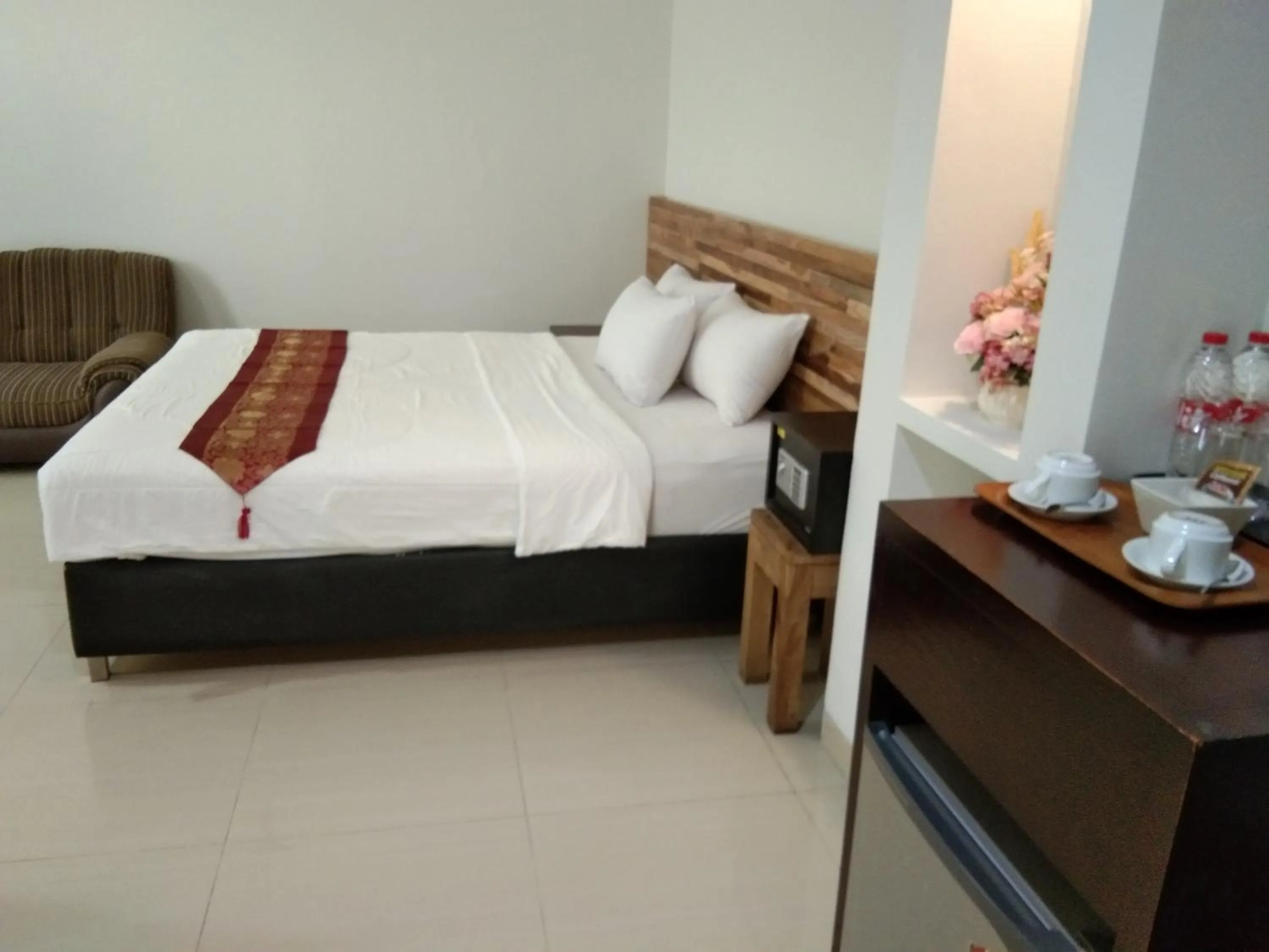 Bed in Antika Hotel