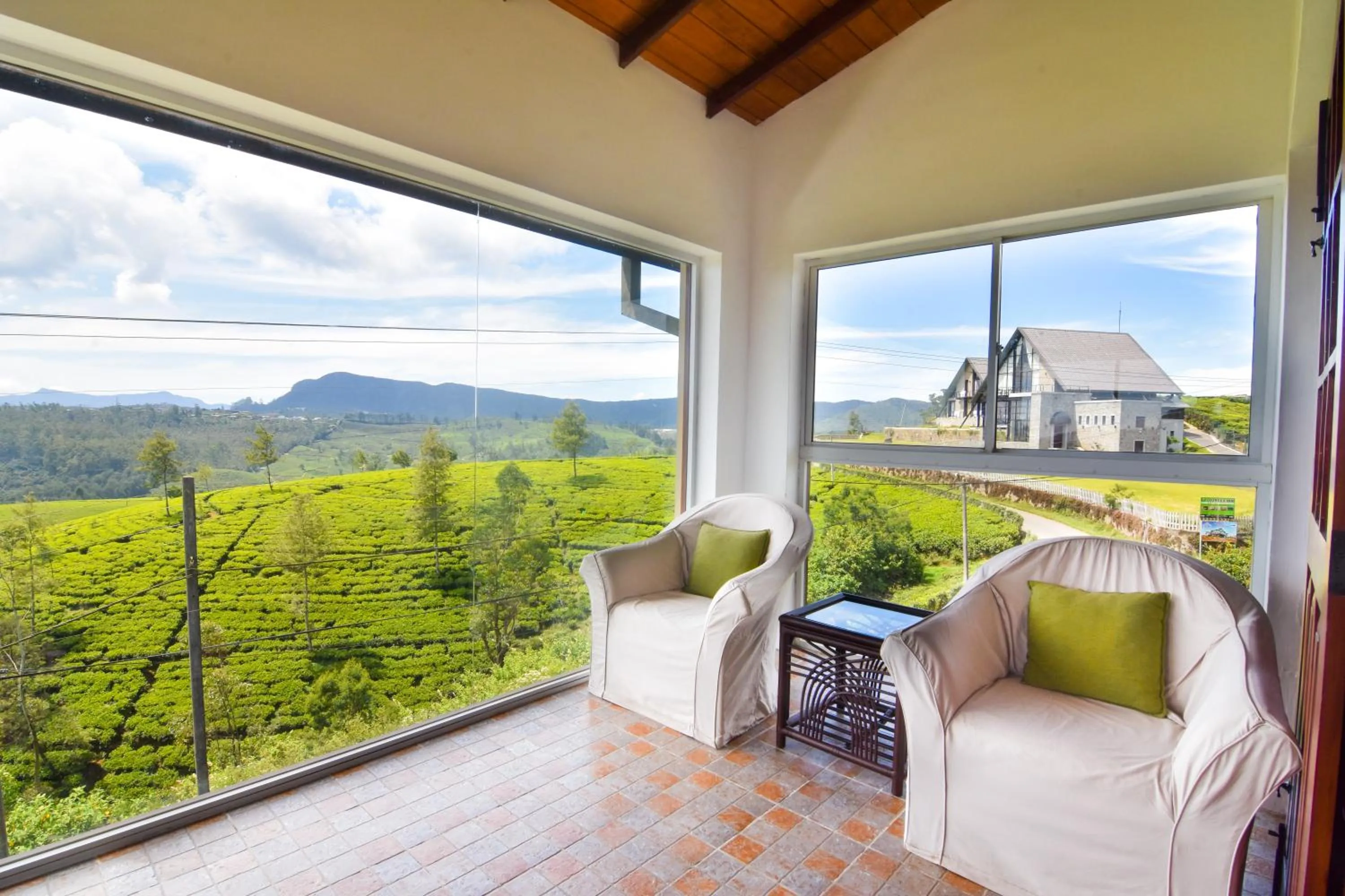 Balcony/Terrace in The Glenmor Bungalow