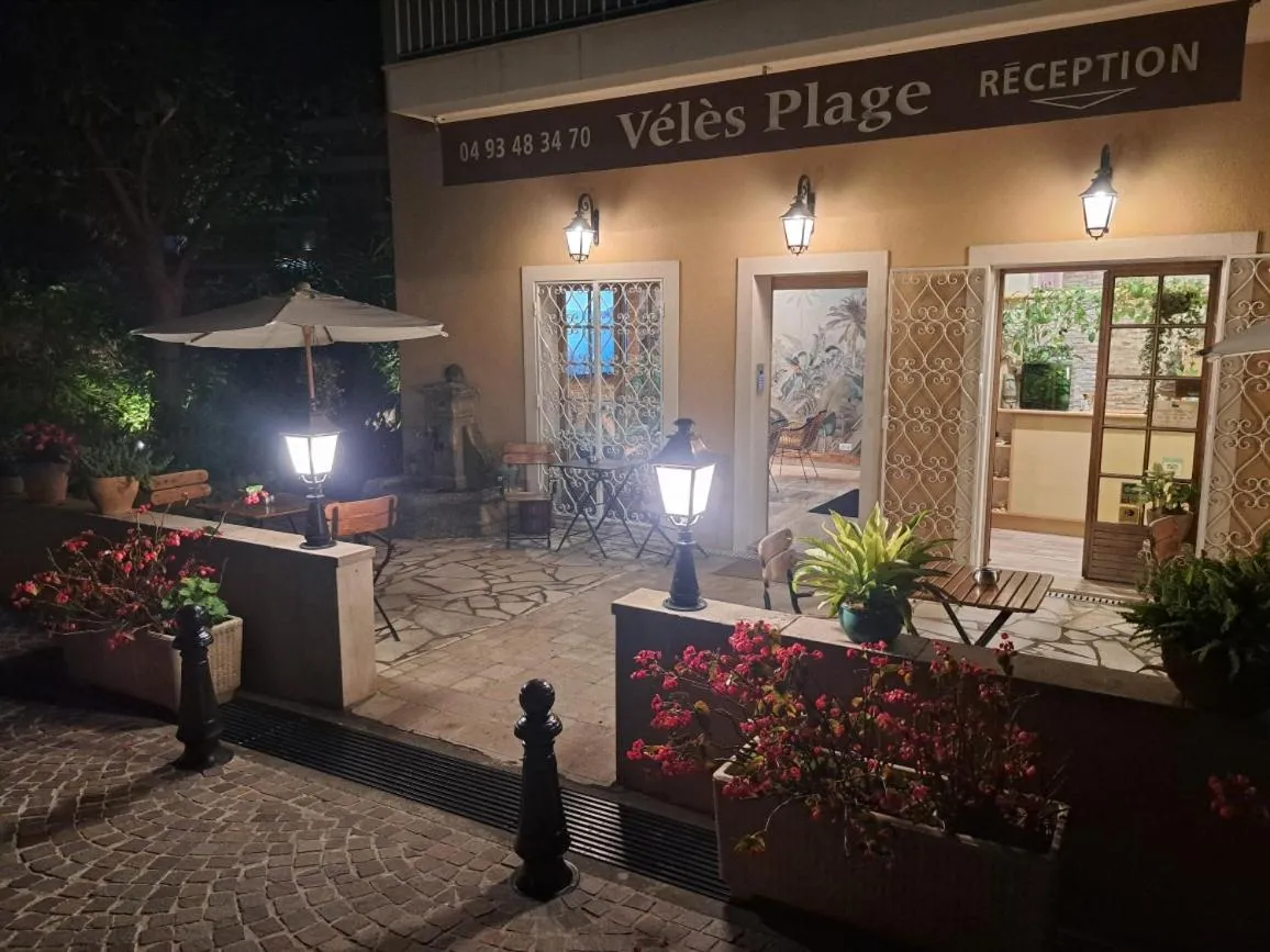 Property building in Residence Veles Plage