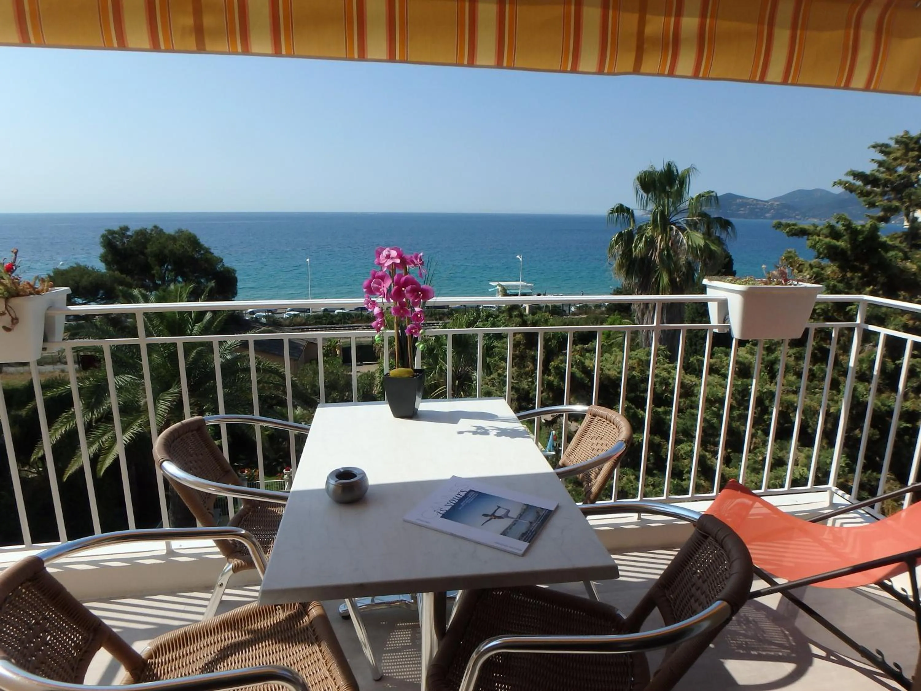 Balcony/Terrace in Residence Veles Plage