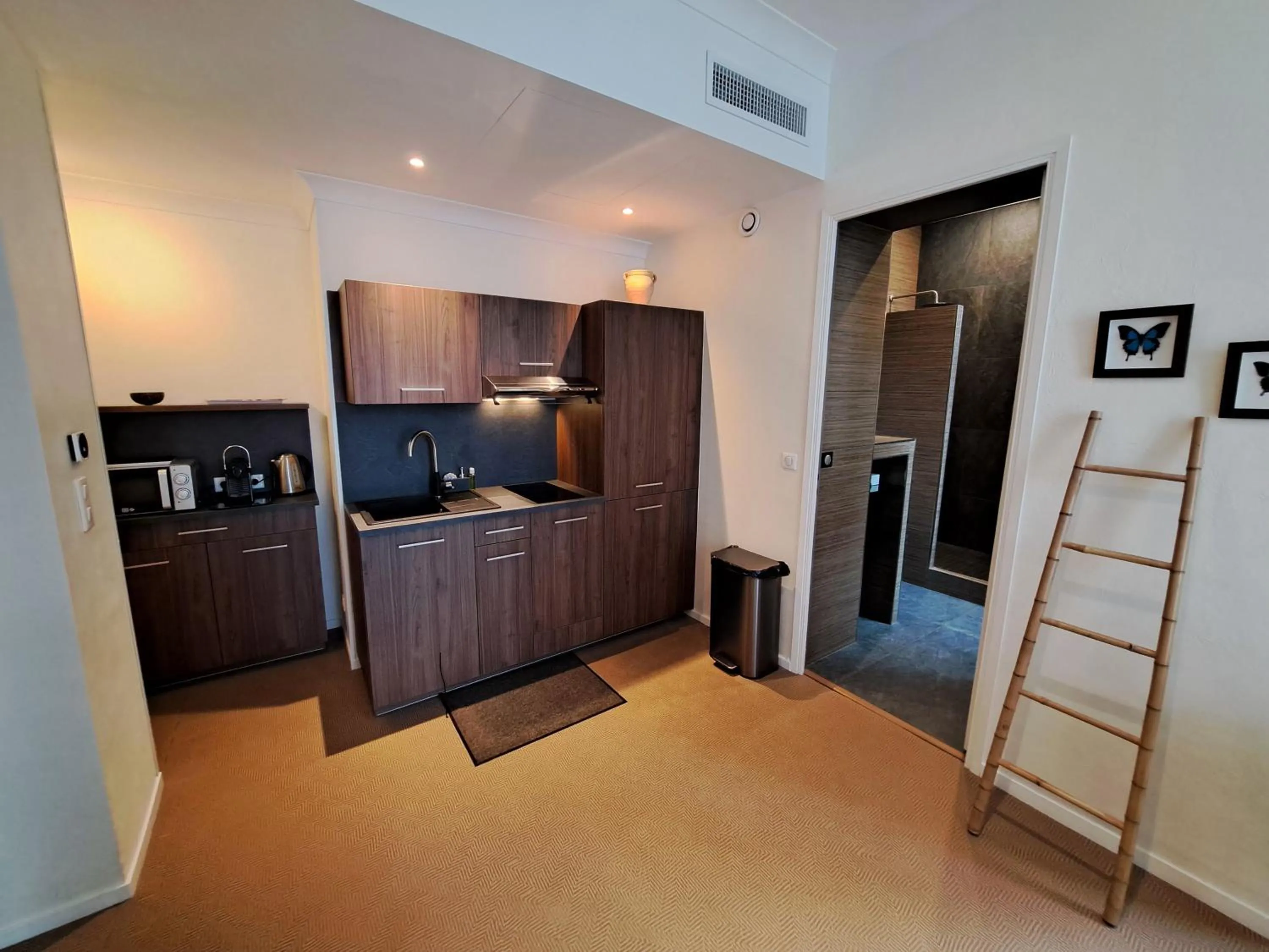 Kitchen or kitchenette in Residence Veles Plage