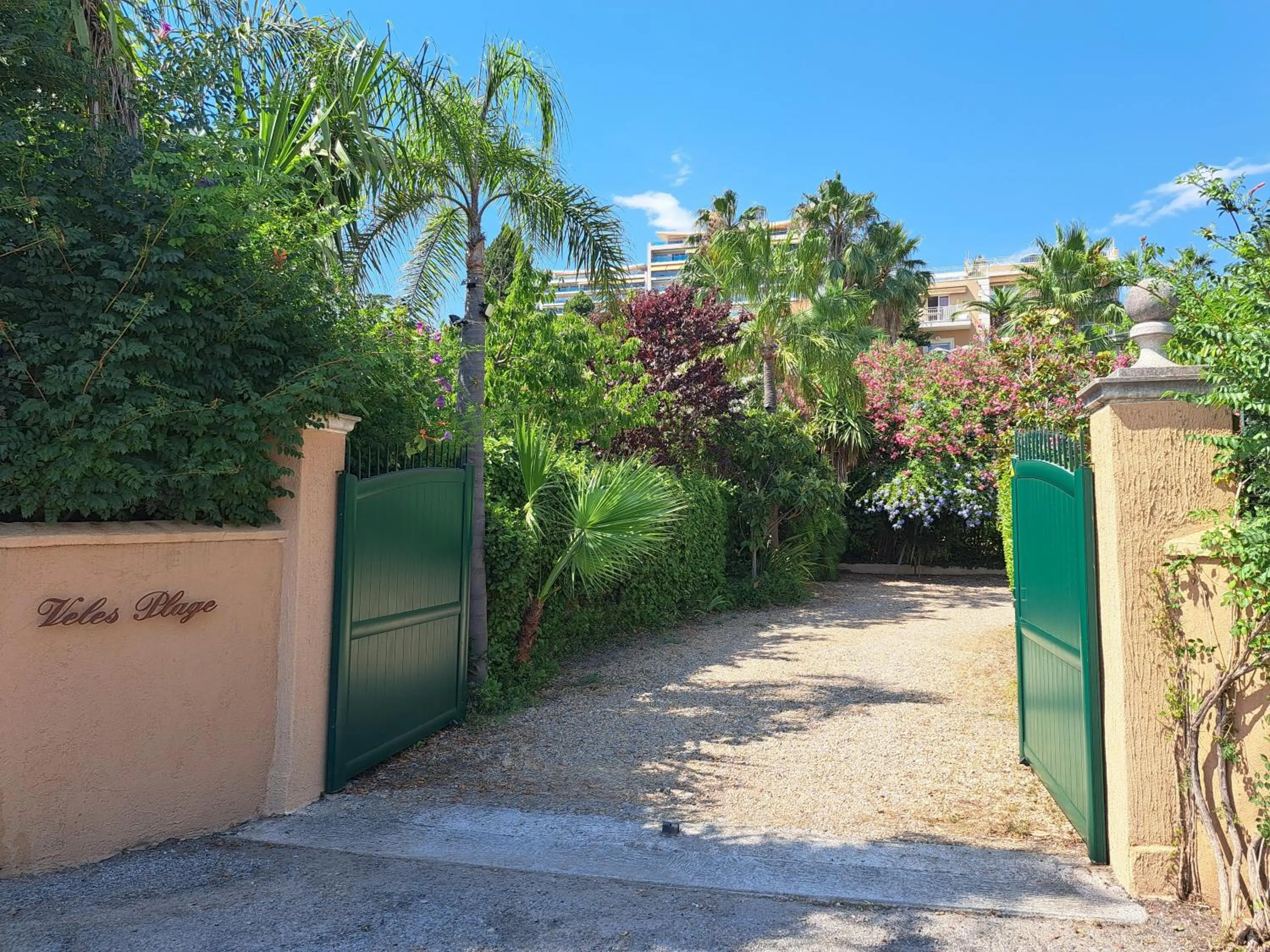 Parking in Residence Veles Plage