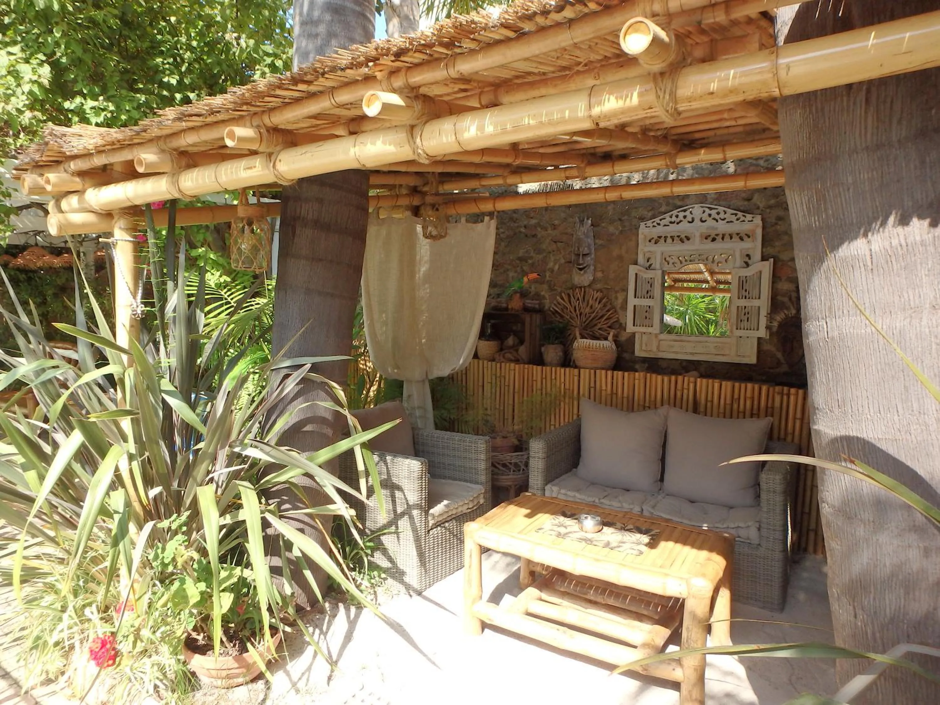 Garden in Residence Veles Plage